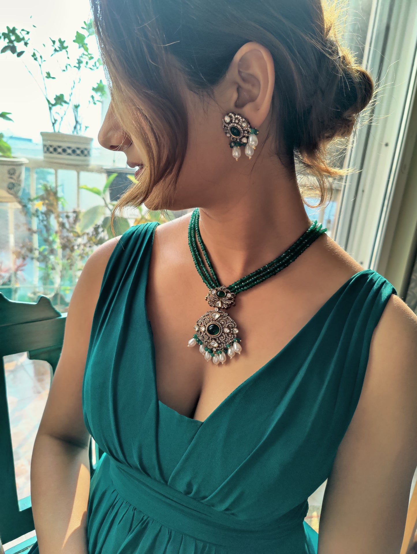 'Jasmine' antique finish stone studded necklace and earrings set