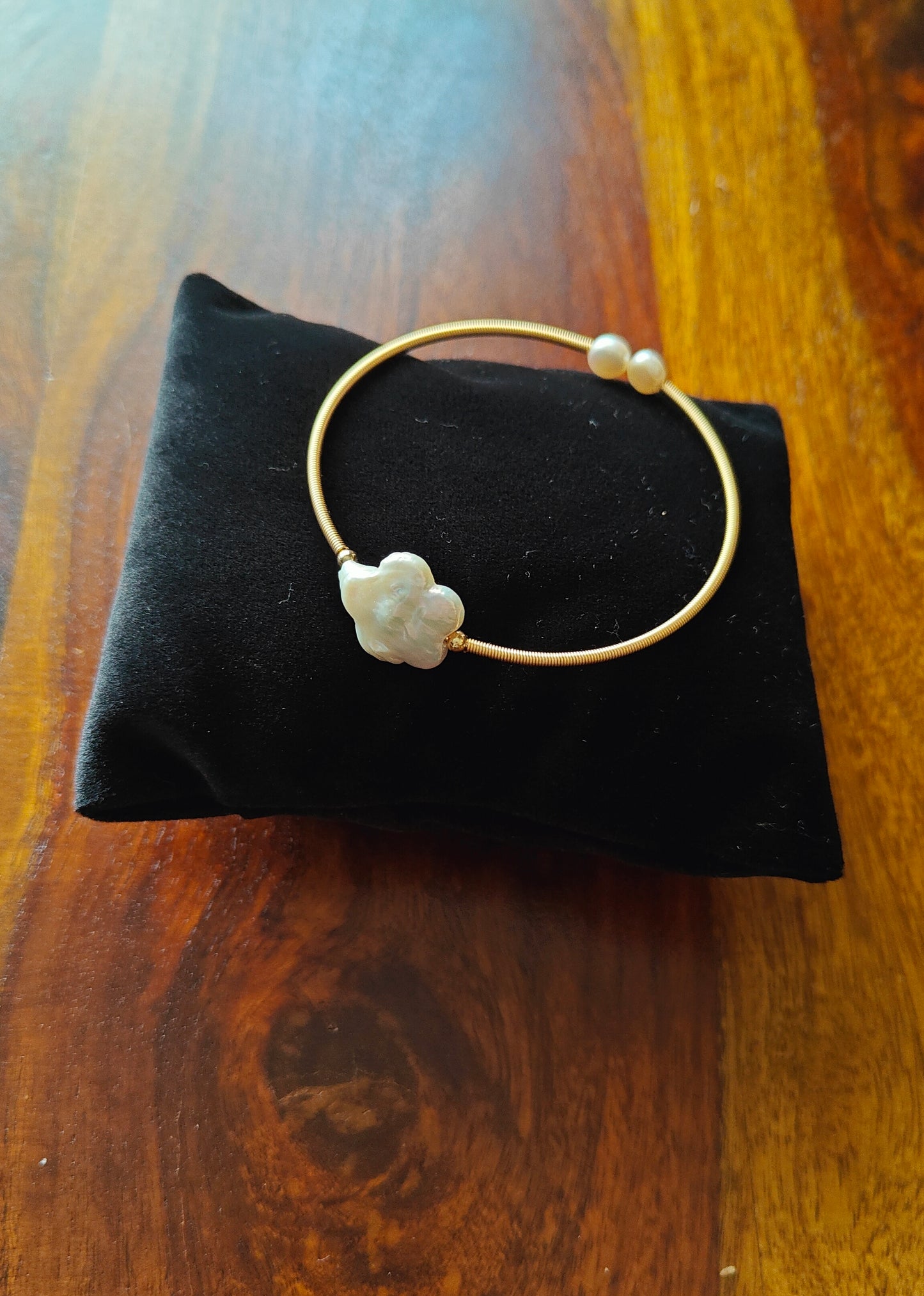 Bracelet with cloud baraque pearl