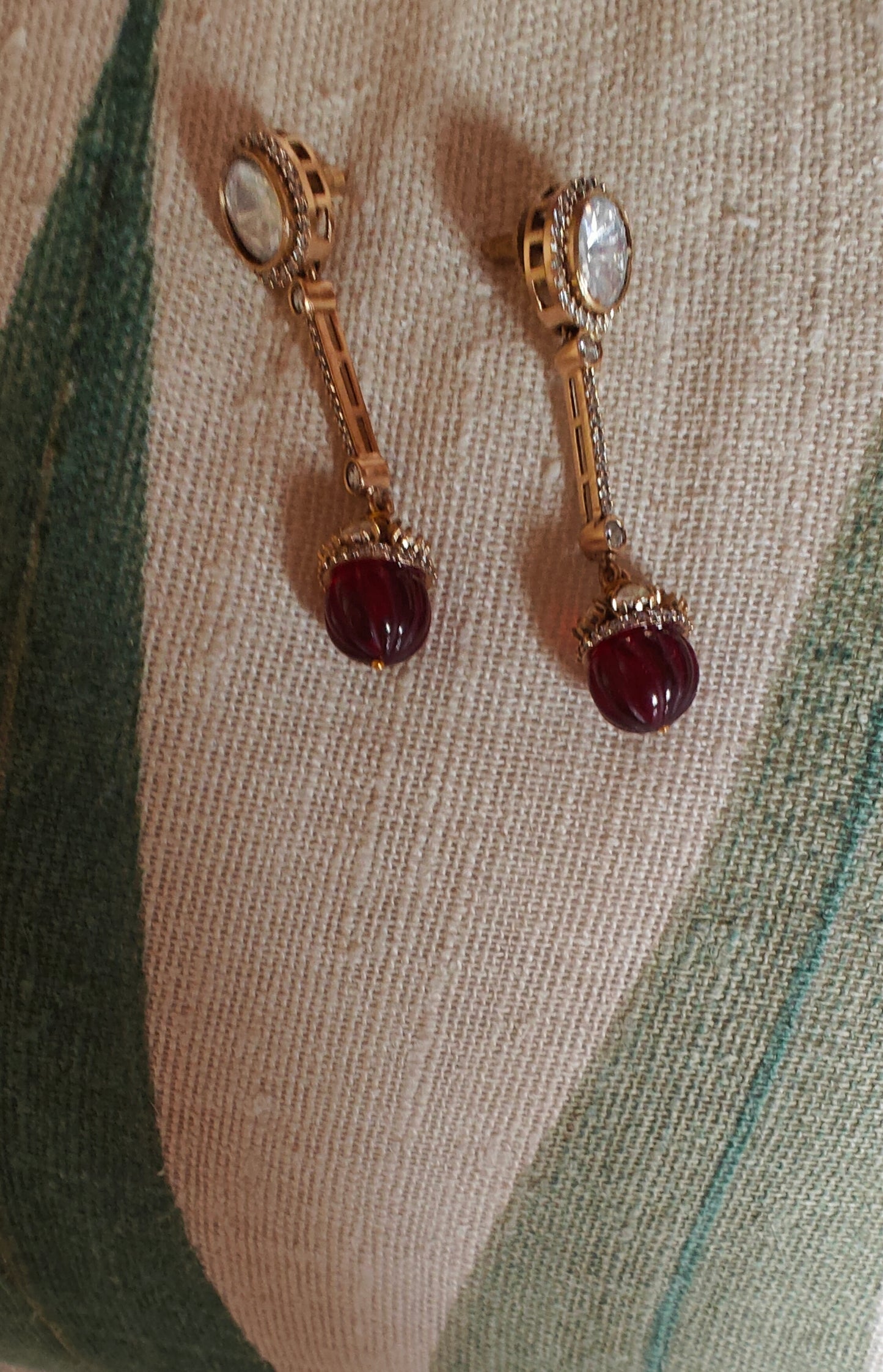 Kaira earrings with kundan and stone