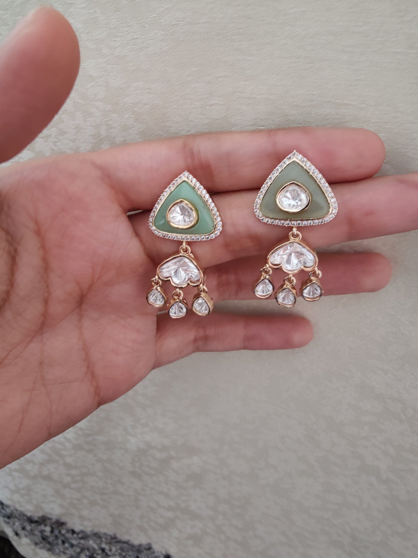 Nagai Pendant set with stone and kundan on double chain