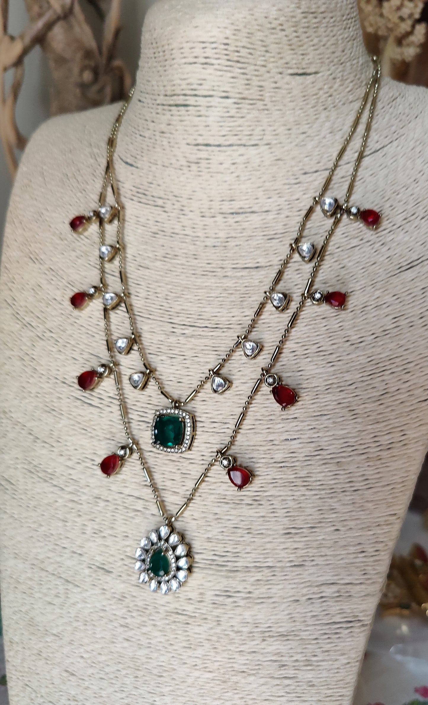 Delicate Gaura set with stones