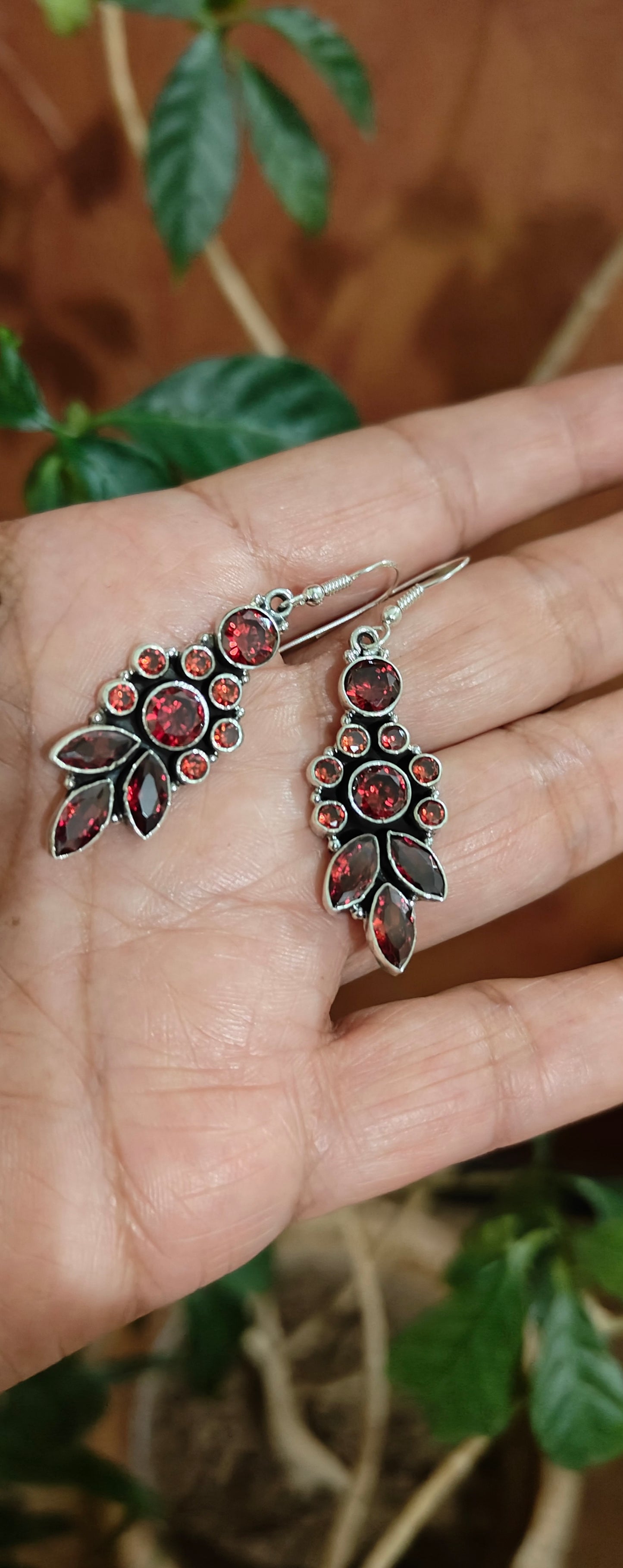 Fitrat silver earrings with stone crustal inlay (many color options)