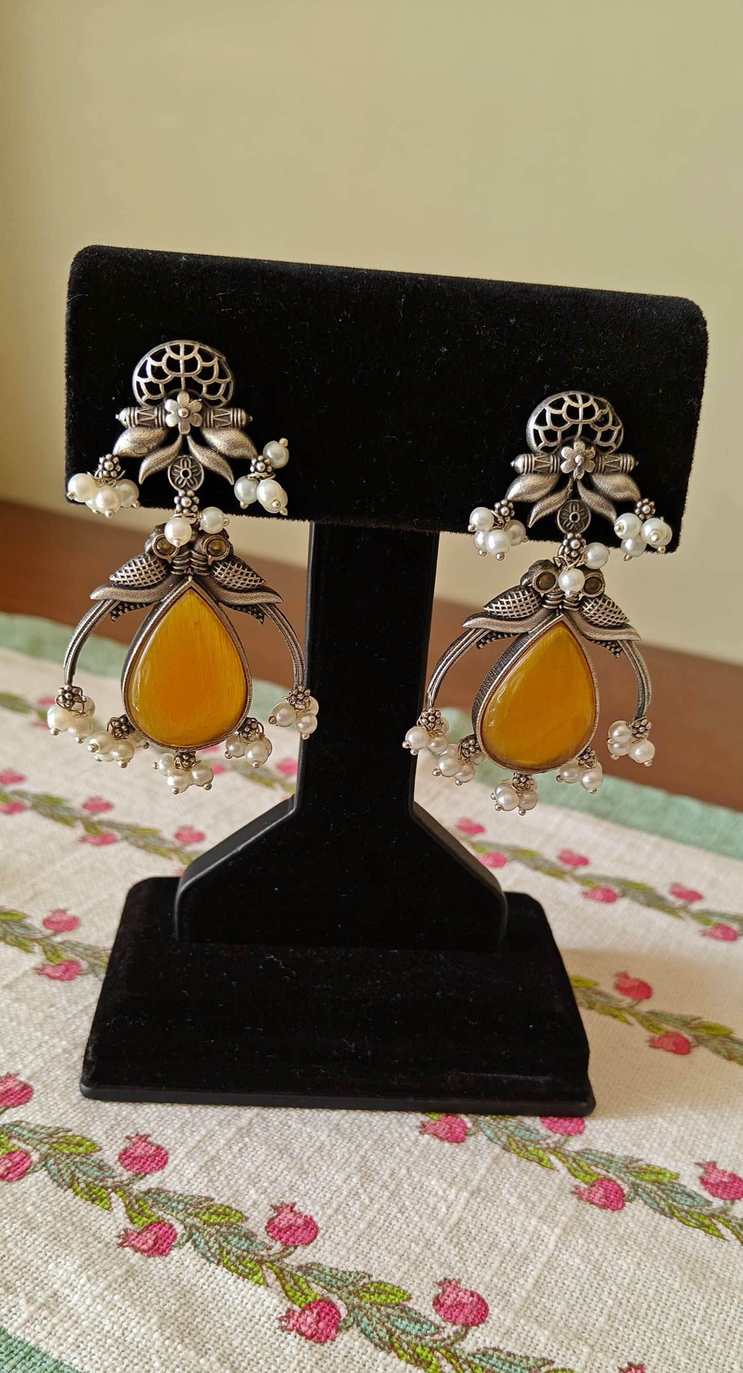 Faria stone earrings with parrots