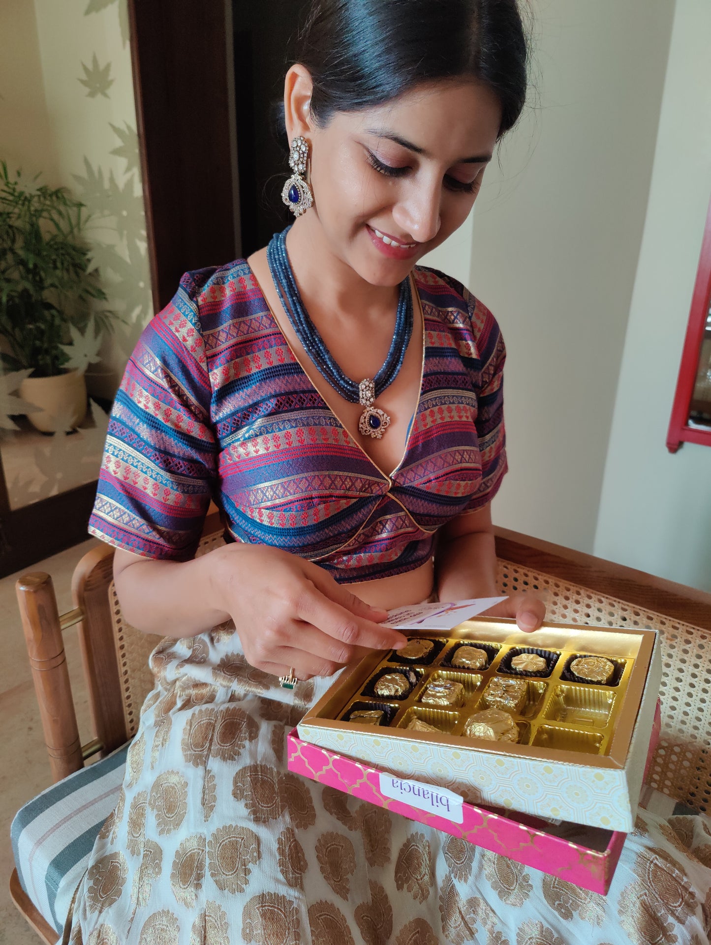 Jigya victorian set with coloured strings and kundan