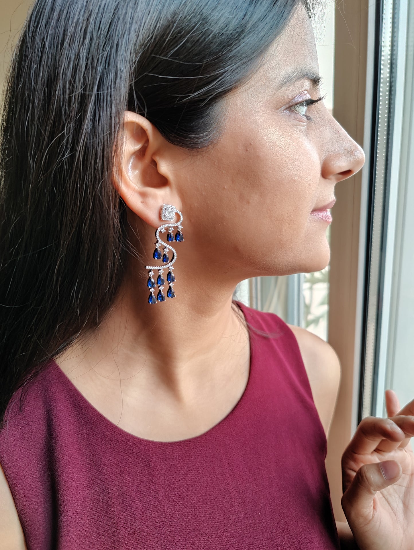Zigzag earrings with sapphire/ emerald green stone hangings