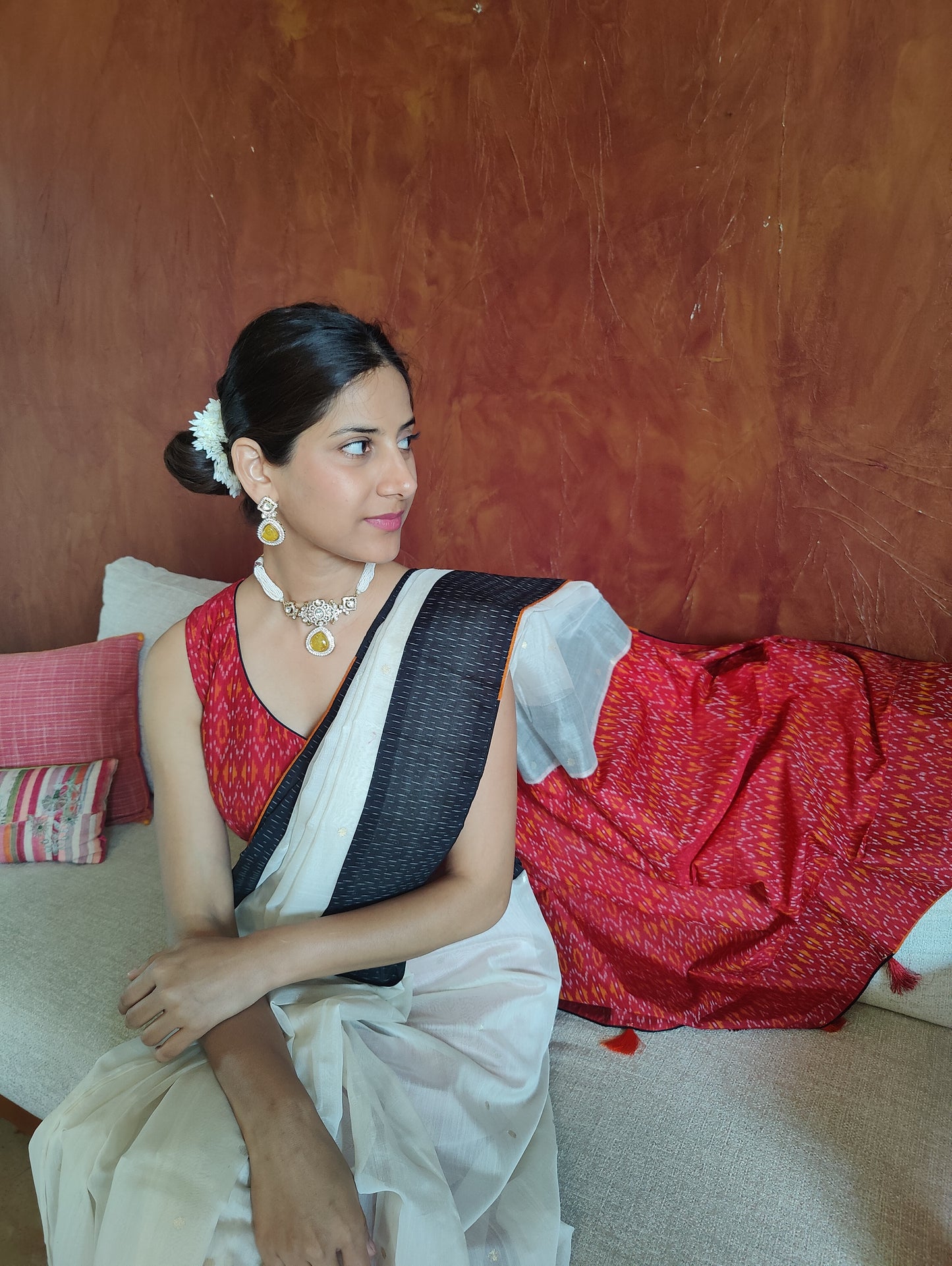 Nirupa choker set with stone and moissanite on poth pearl strings