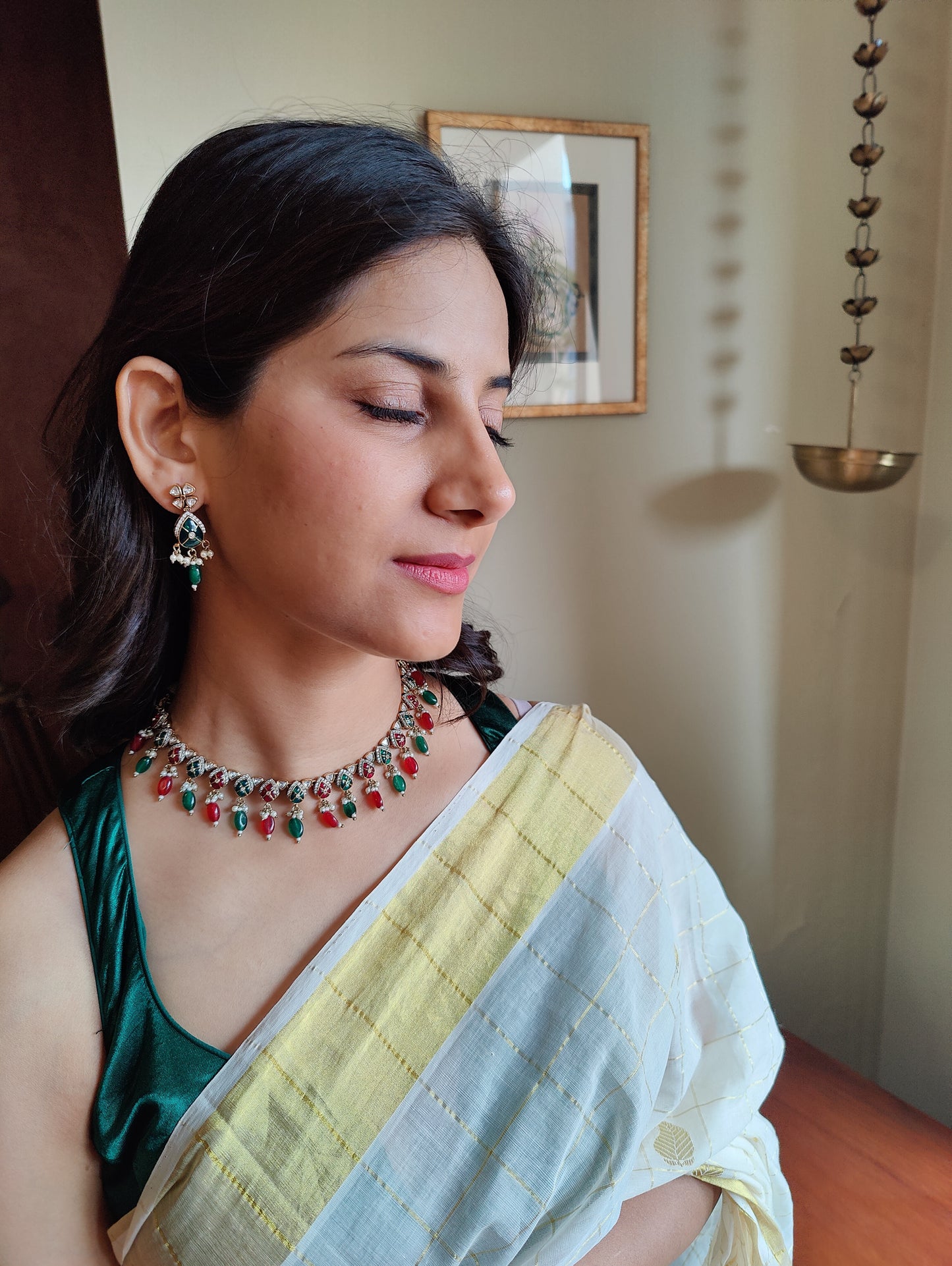 Aashki set with stone and kundan
