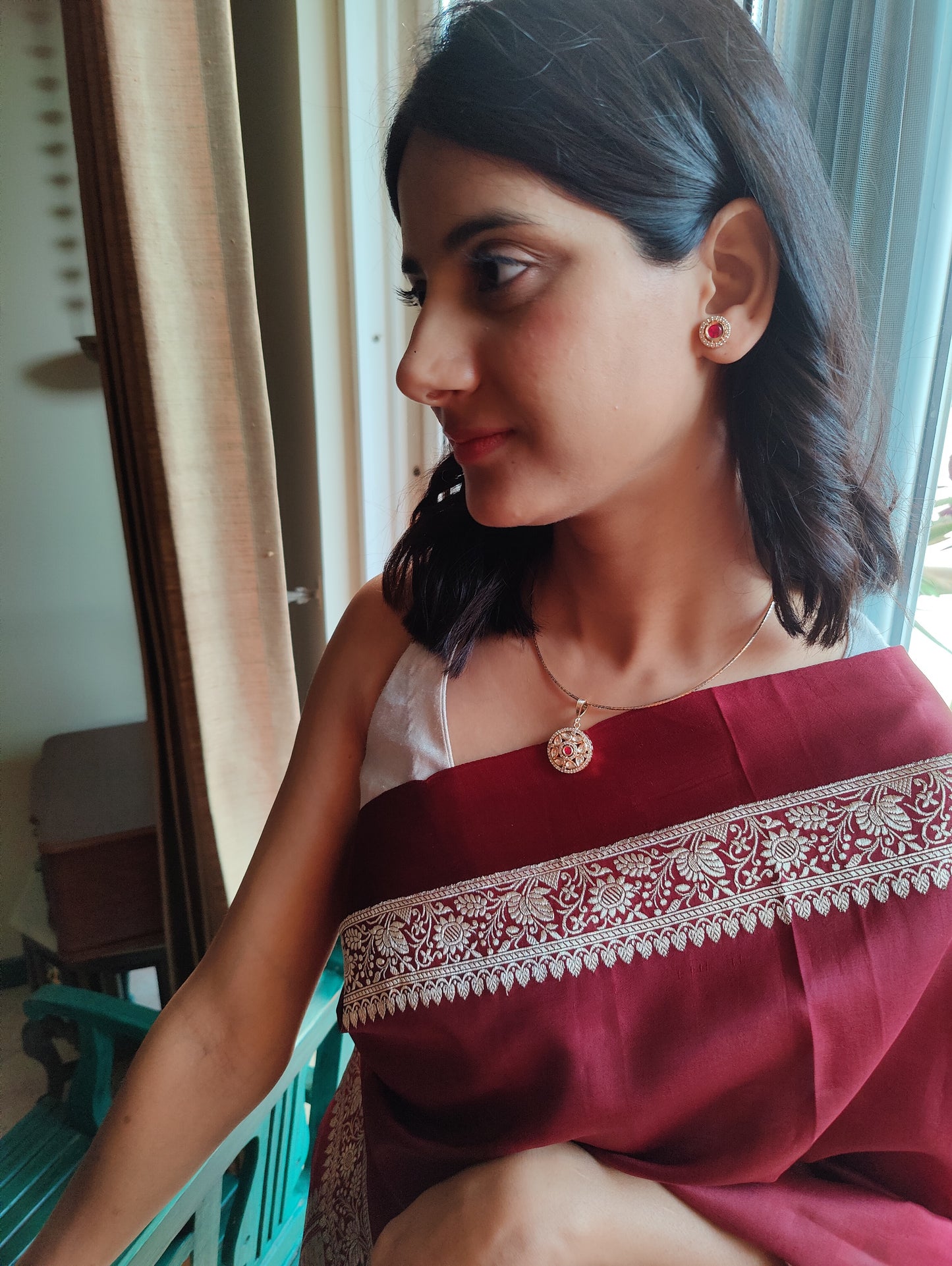 Odathi set with kundan and cz pendant