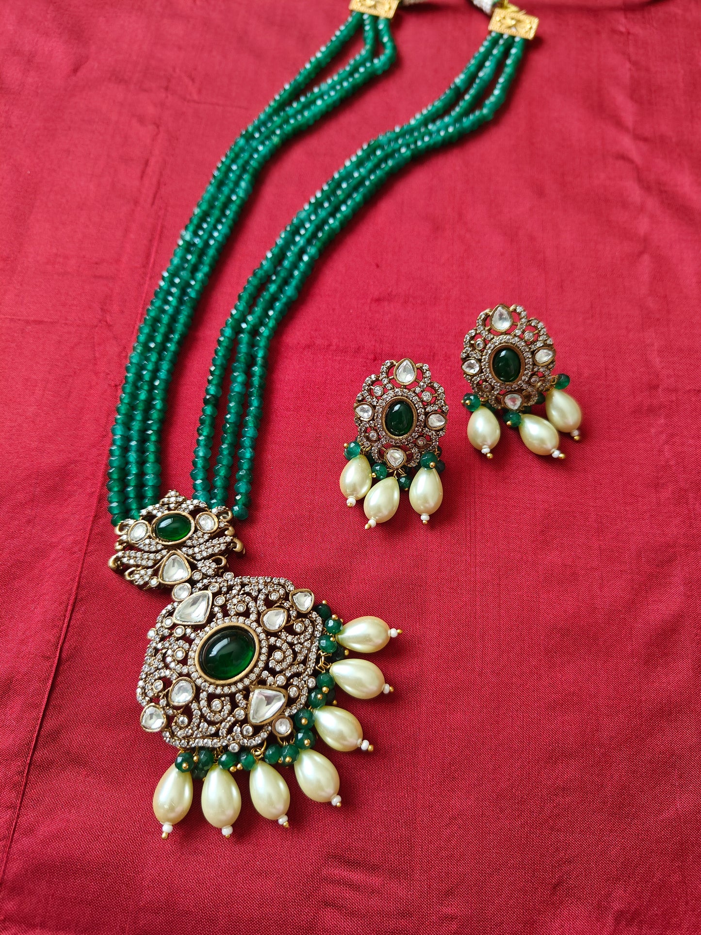 'Jasmine' antique finish stone studded necklace and earrings set