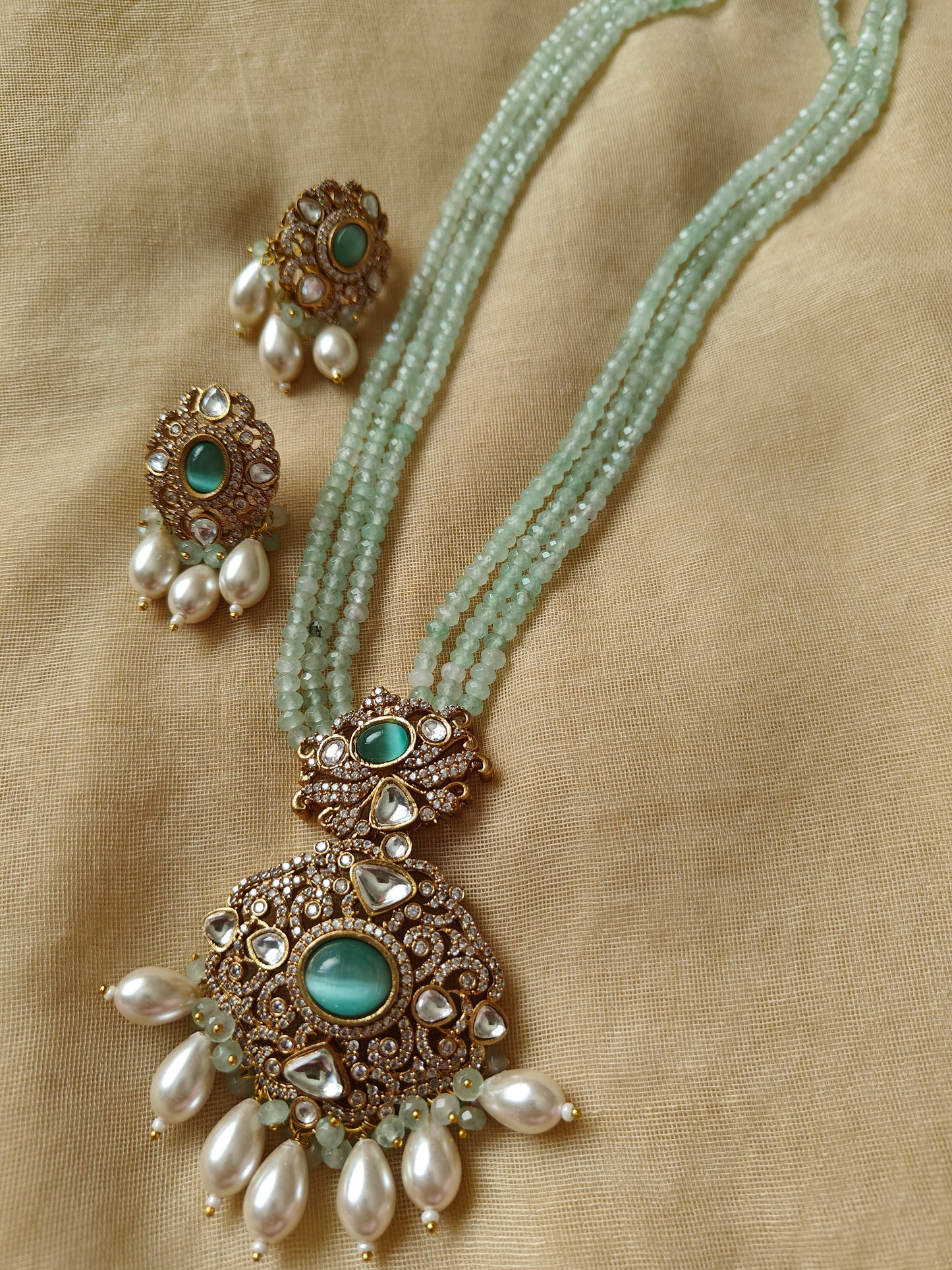 'Jasmine' antique finish stone studded necklace and earrings set