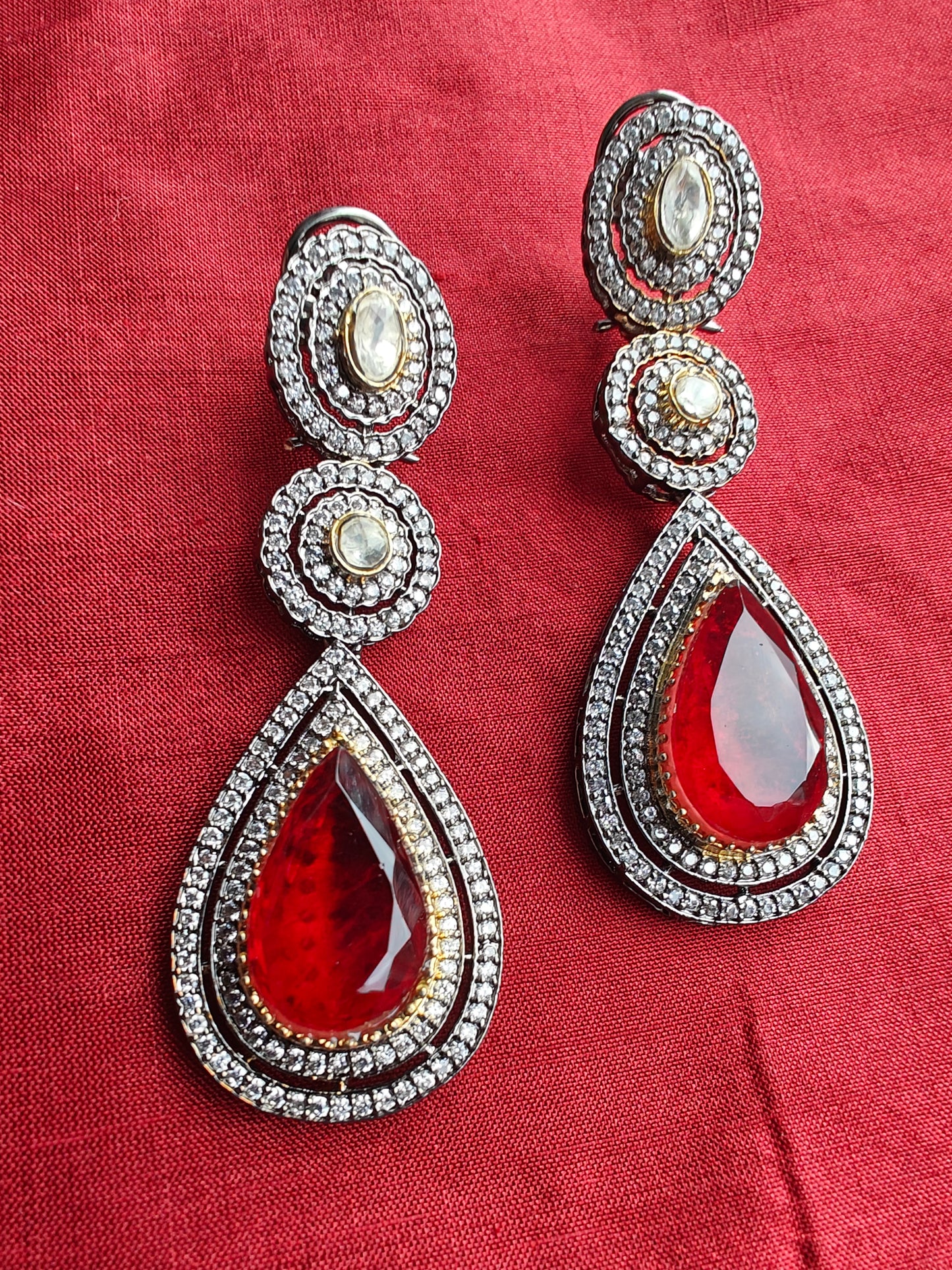 Victorian minimal teardrop stone pendant and earrings set