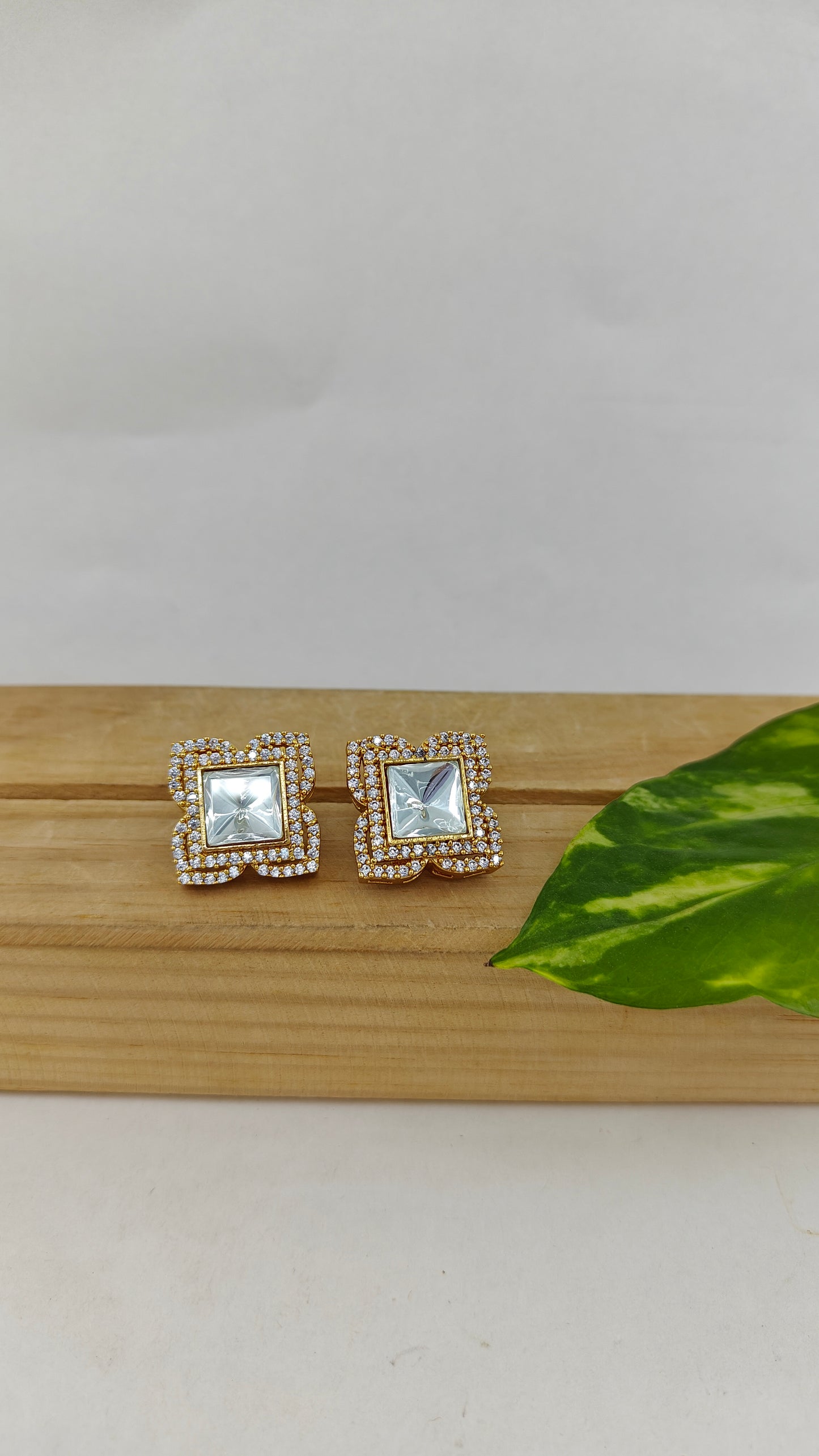 Square kundan studs (earrings) with CZ