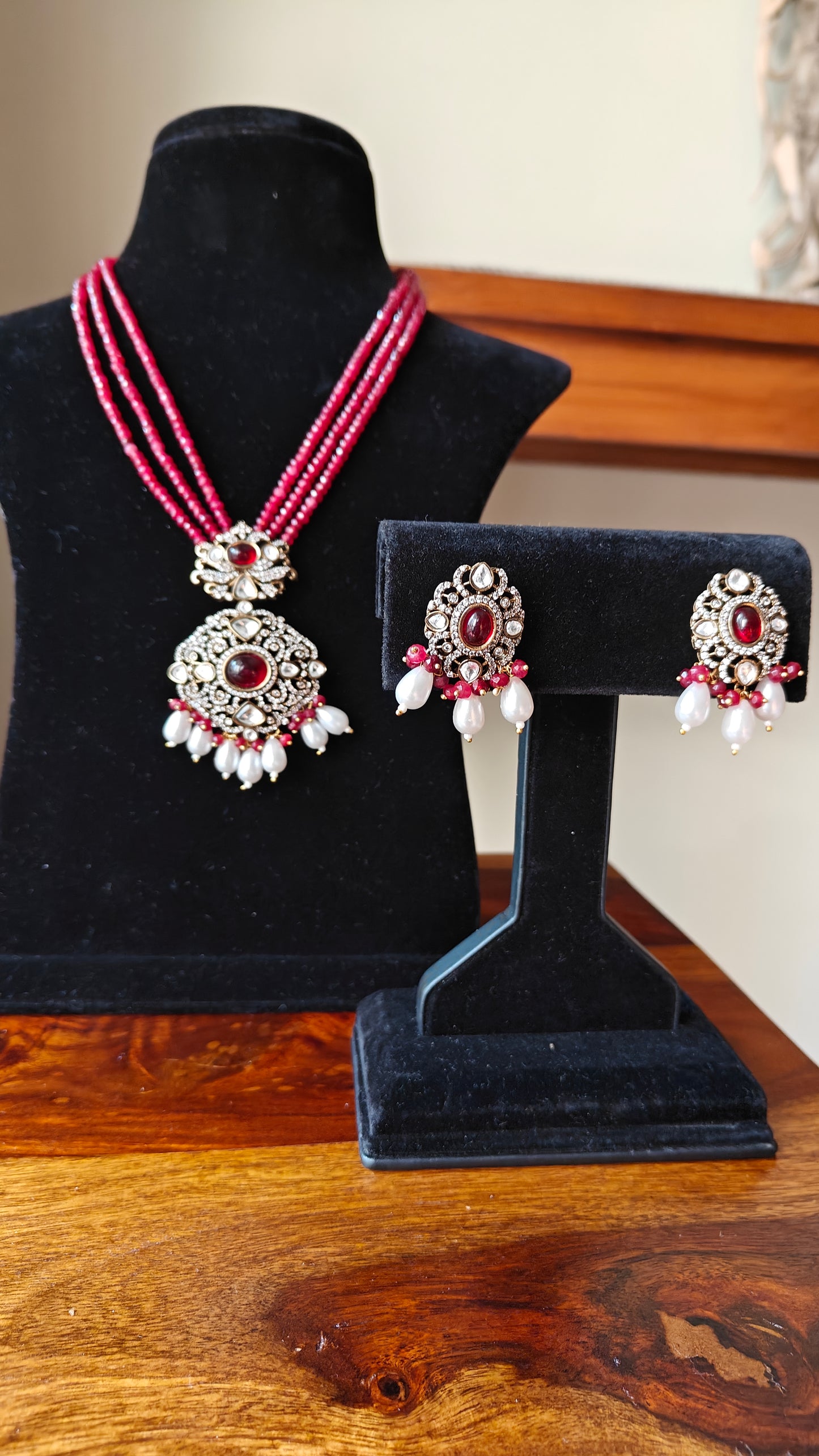 'Jasmine' antique finish stone studded necklace and earrings set