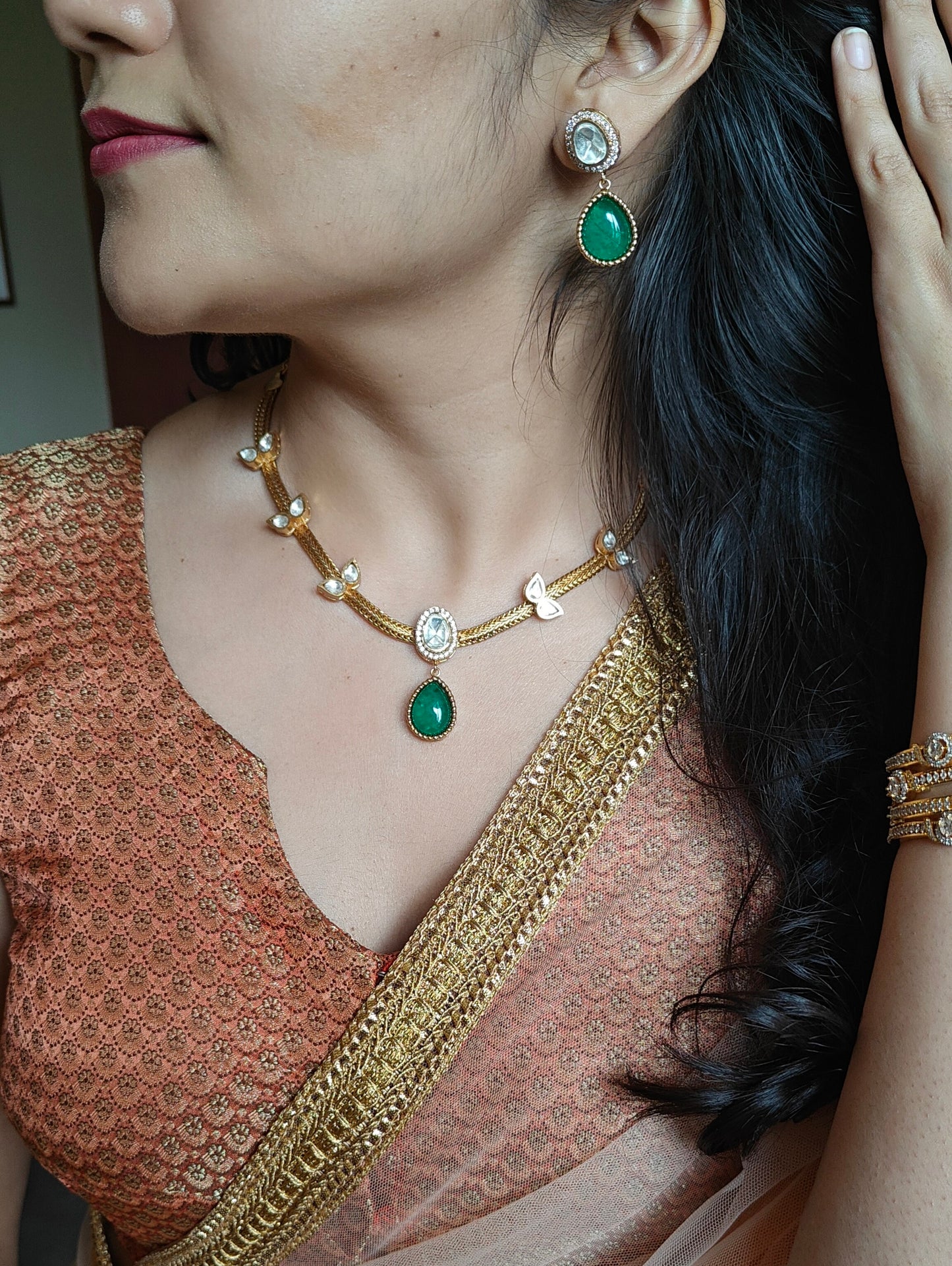 Iyla set with moissanite and stone