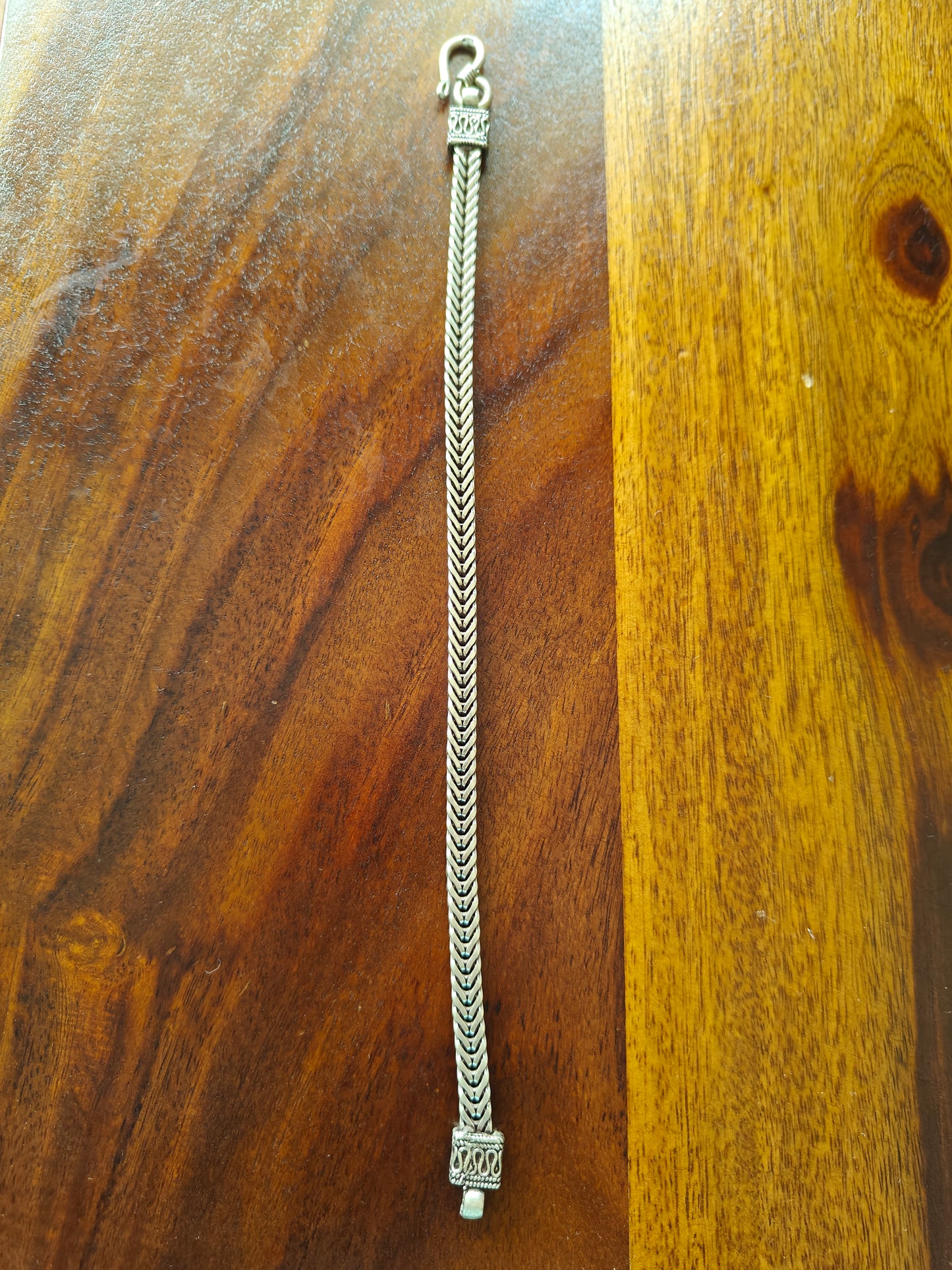 Etasha silver bracelet in rope design