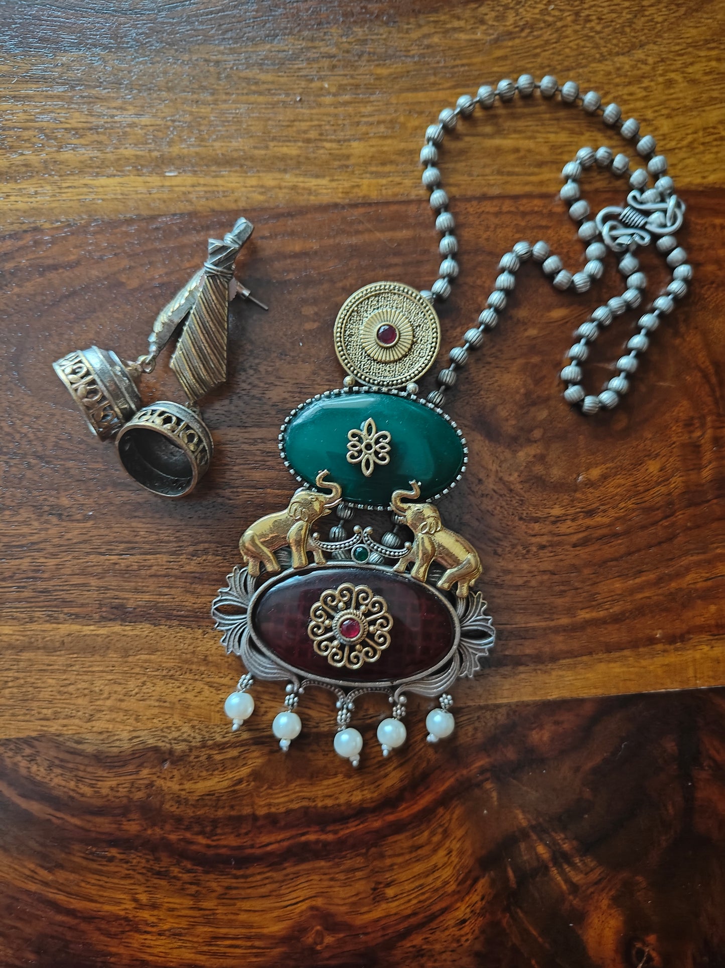 Charul dual tone set with elephants