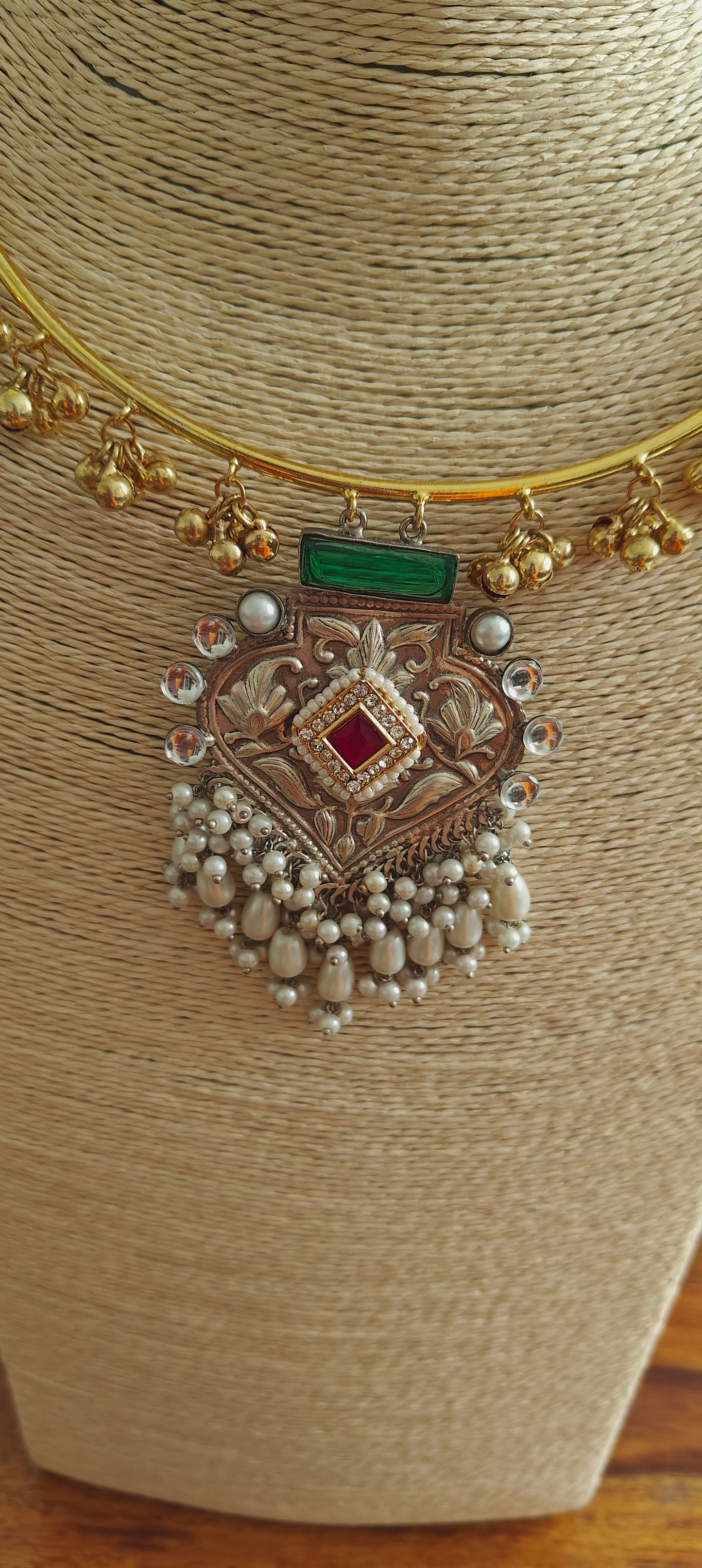 Archa hasli(Necklace)in dual tone