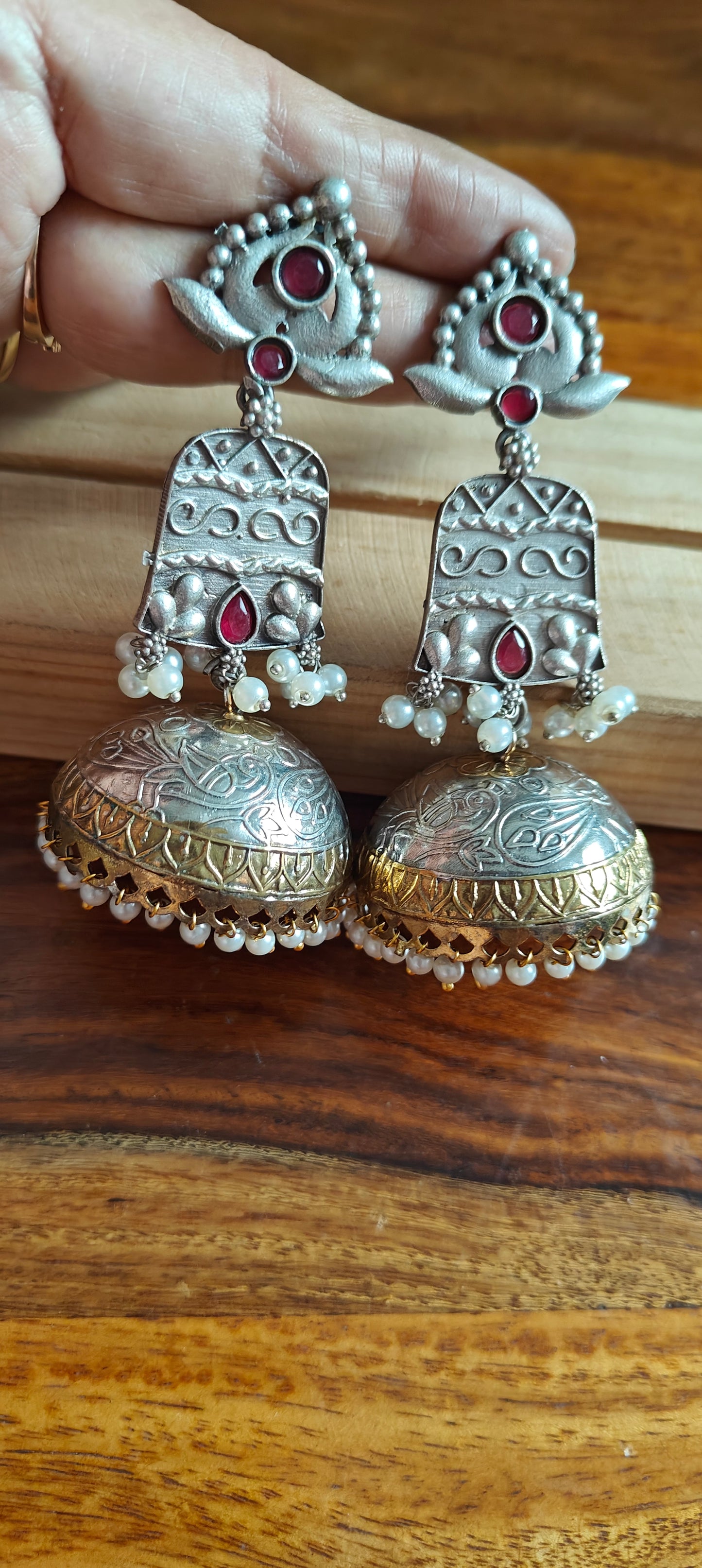 Dual tone jumkas with stone highligts