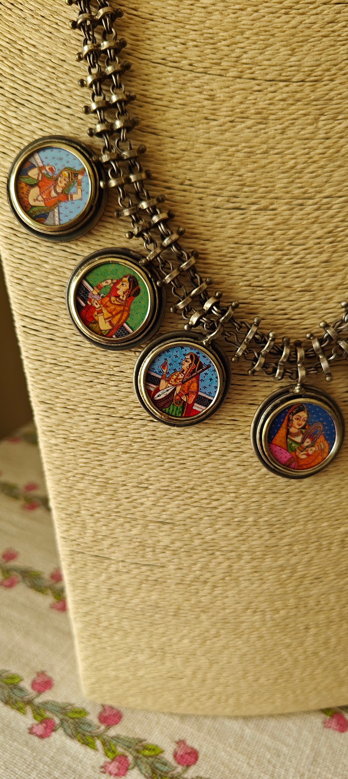 Bani thani necklace on double chain