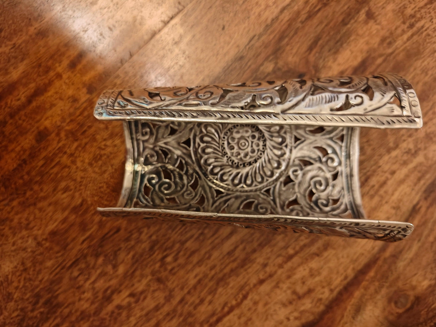 Large Cuff with engraving
