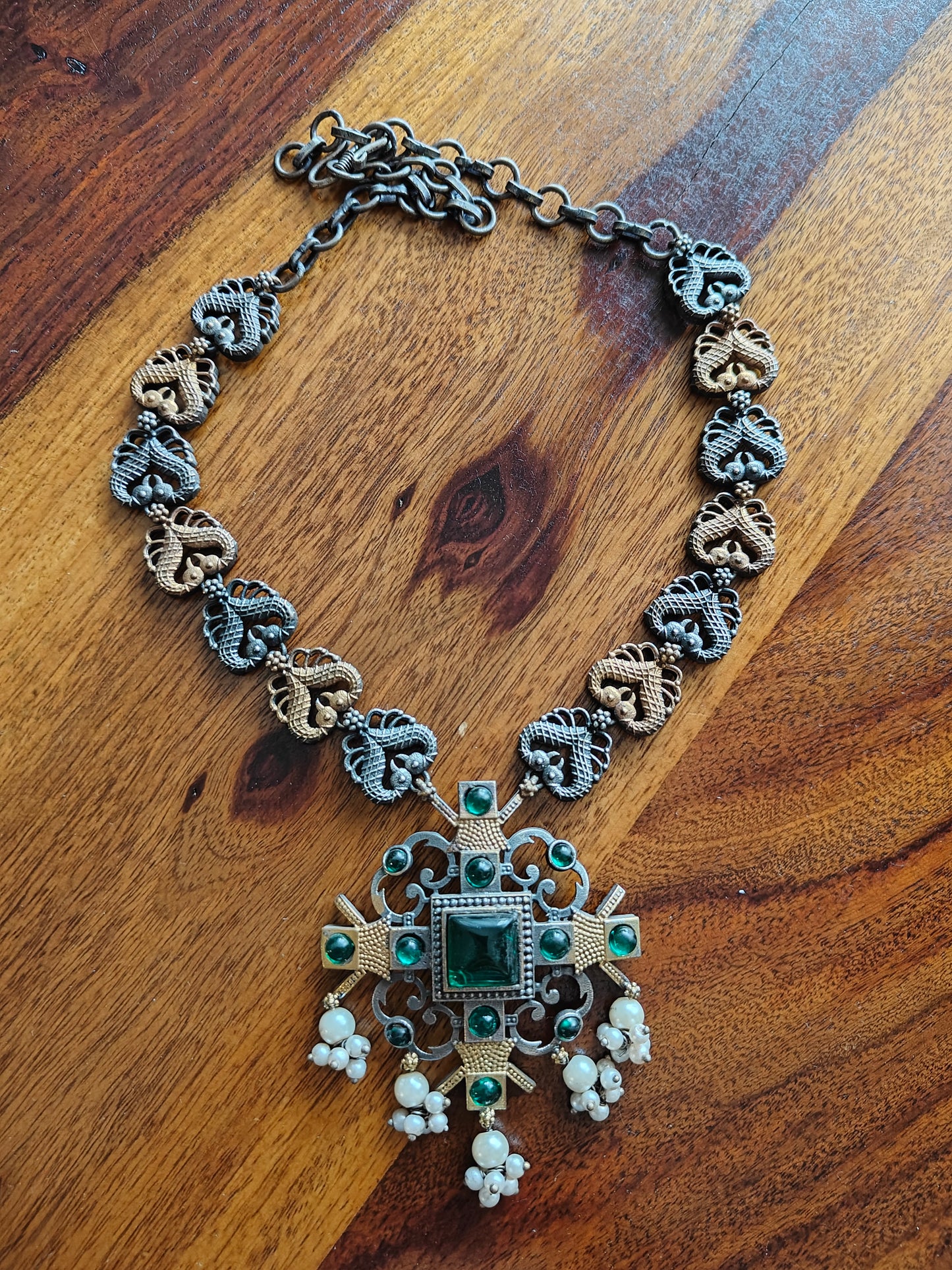 Dual tone necklace in antique finish with peacocks and big stone pendant