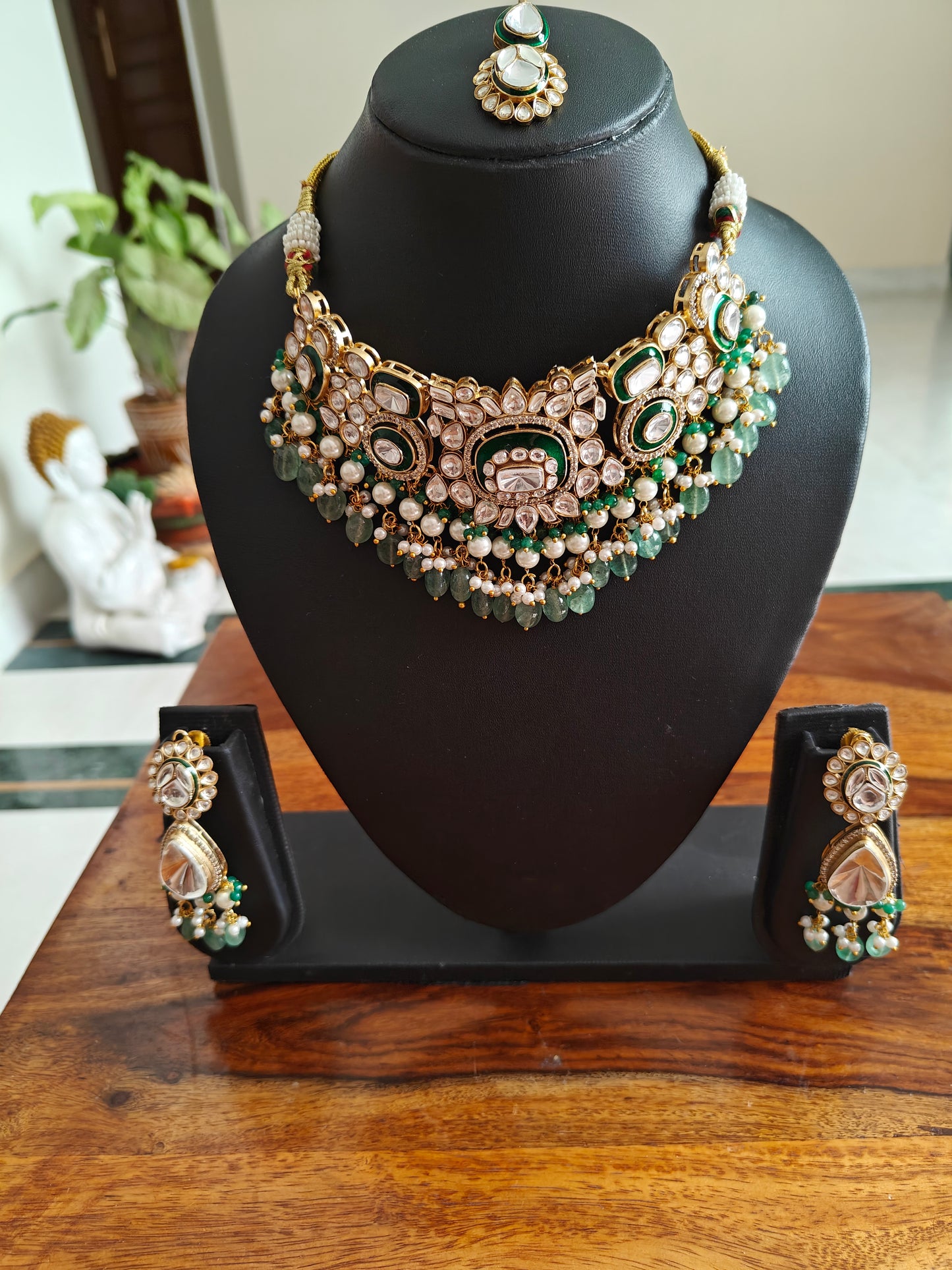 Pavana choker set with Tikka