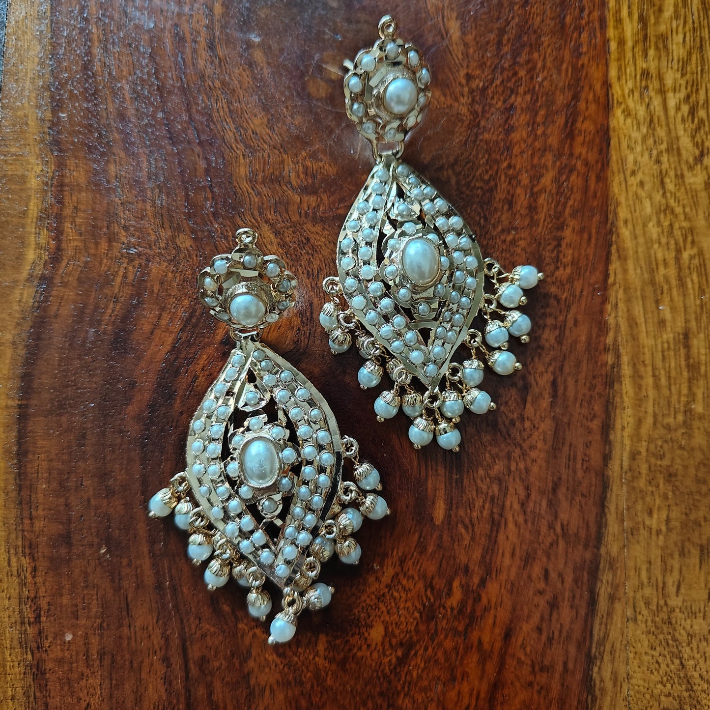 Jadau earrings with pearls