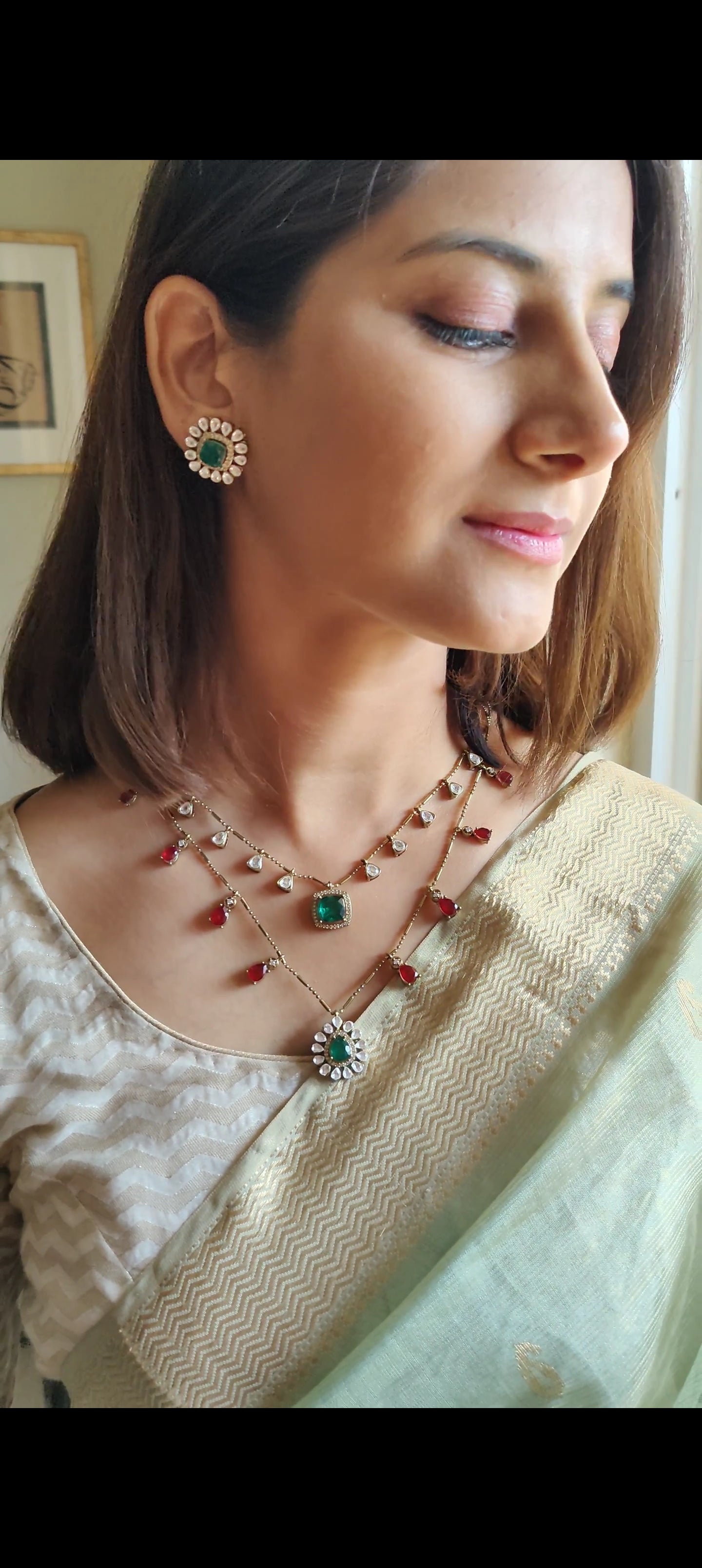 Delicate Gaura set with stones
