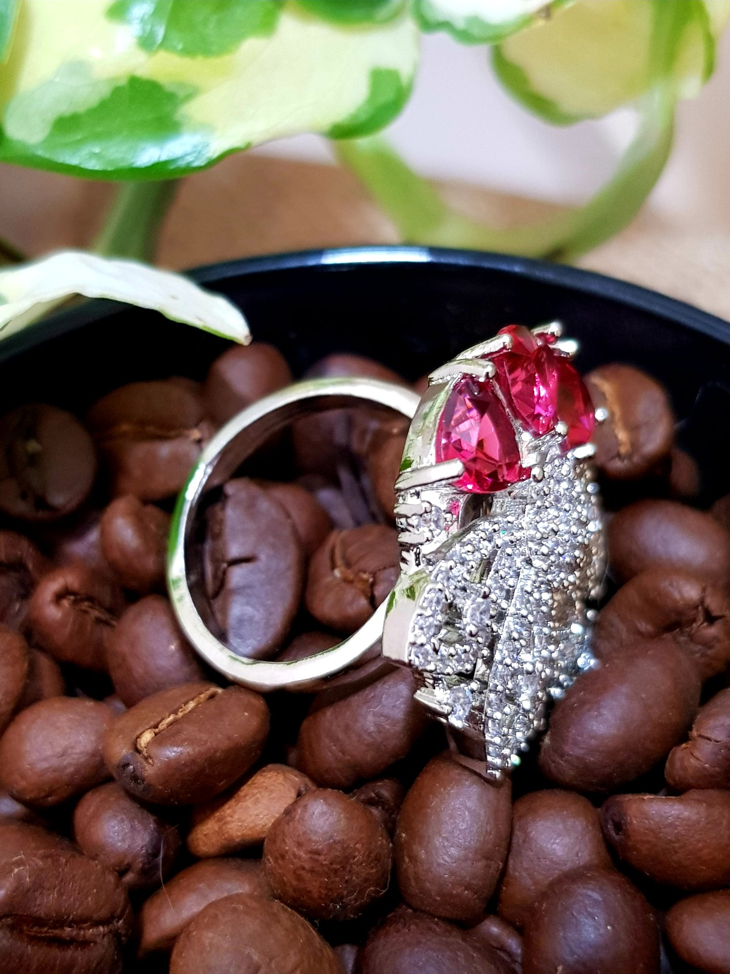 Antique rose gold finish ring with 3 triangular sapphire/emerald/ruby with CZ embellished flower pattern