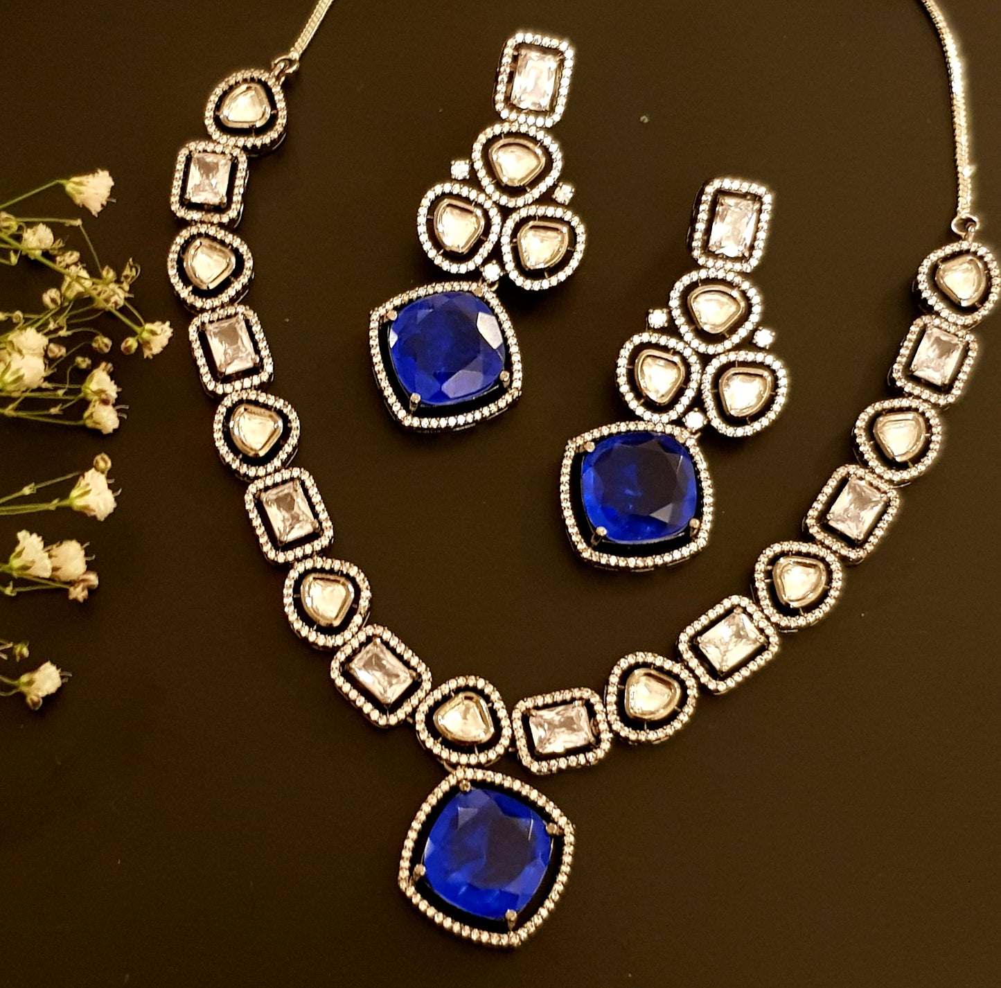 'Titanic' antique silver finish set with square shaped pendant and long earrings