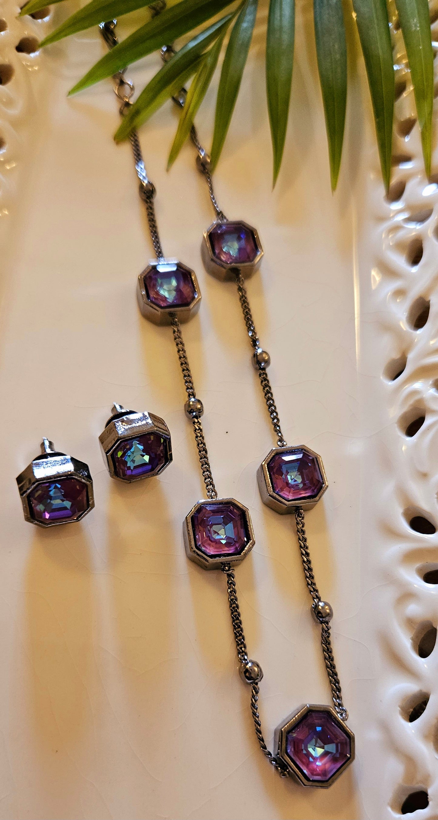 Antique platinum finish set with lavender crystals on chain, matching studs (earrings)
