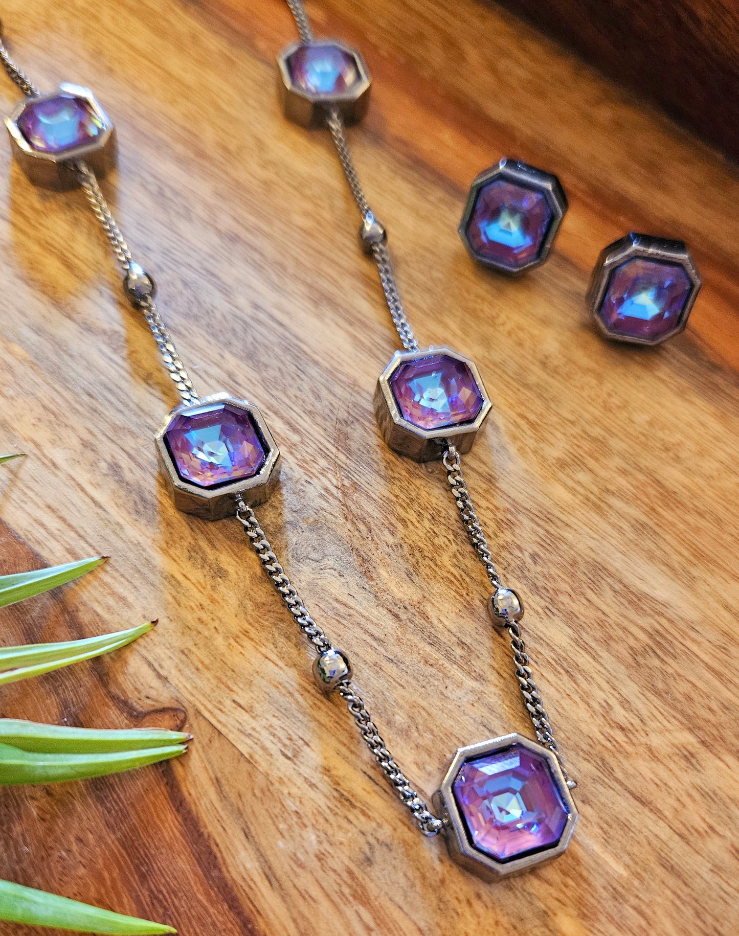 Antique platinum finish set with lavender crystals on chain, matching studs (earrings)