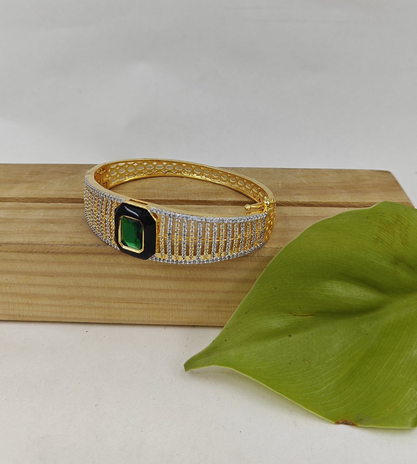 Kara(bangle)with coloured stone with meenakari