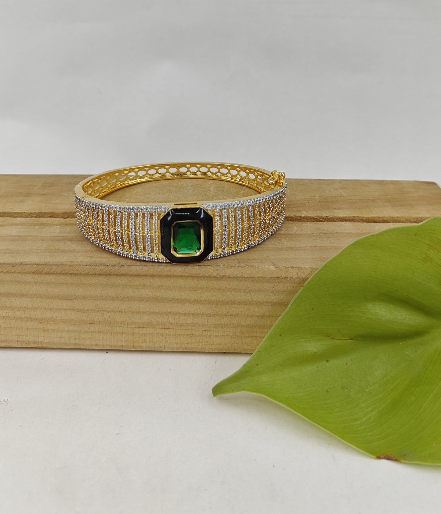 Kara(bangle)with coloured stone with meenakari