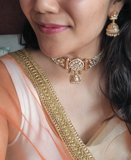 Aadhya kundan and poth pearl choker set