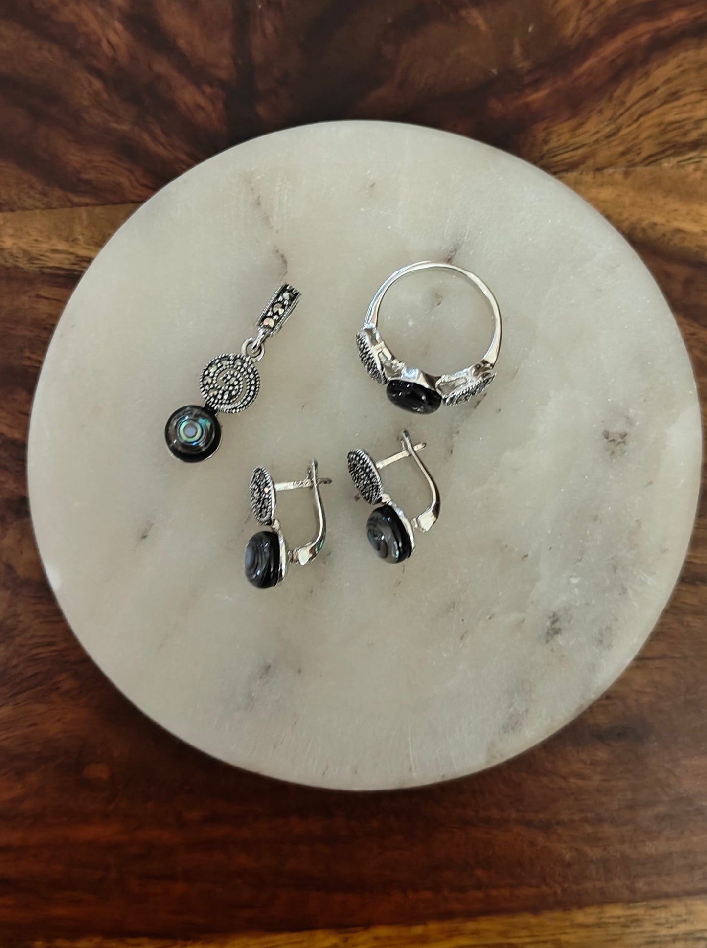 Ehimaya silver set with labradorite (includes earrings, pendant and ring)