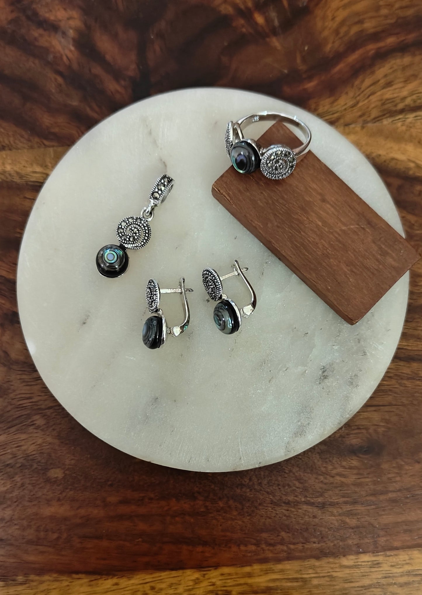 Ehimaya silver set with labradorite (includes earrings, pendant and ring)