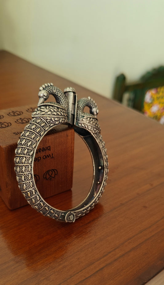 Engraved kara(Bangle) with peacocks