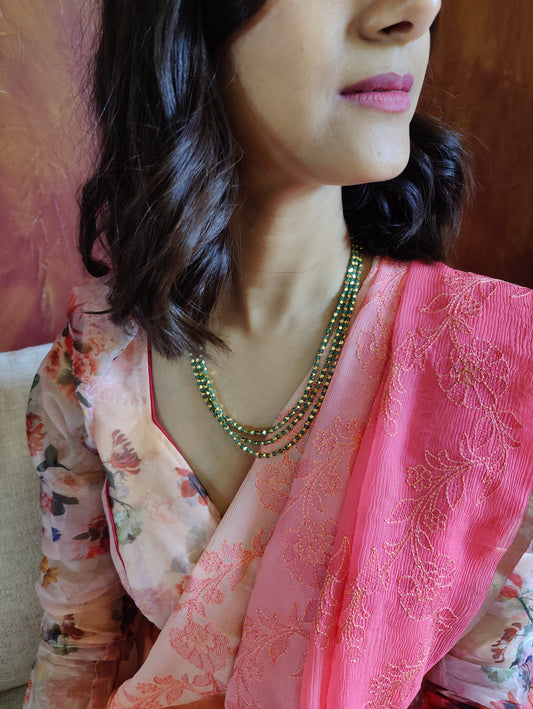 Najma necklace with beads