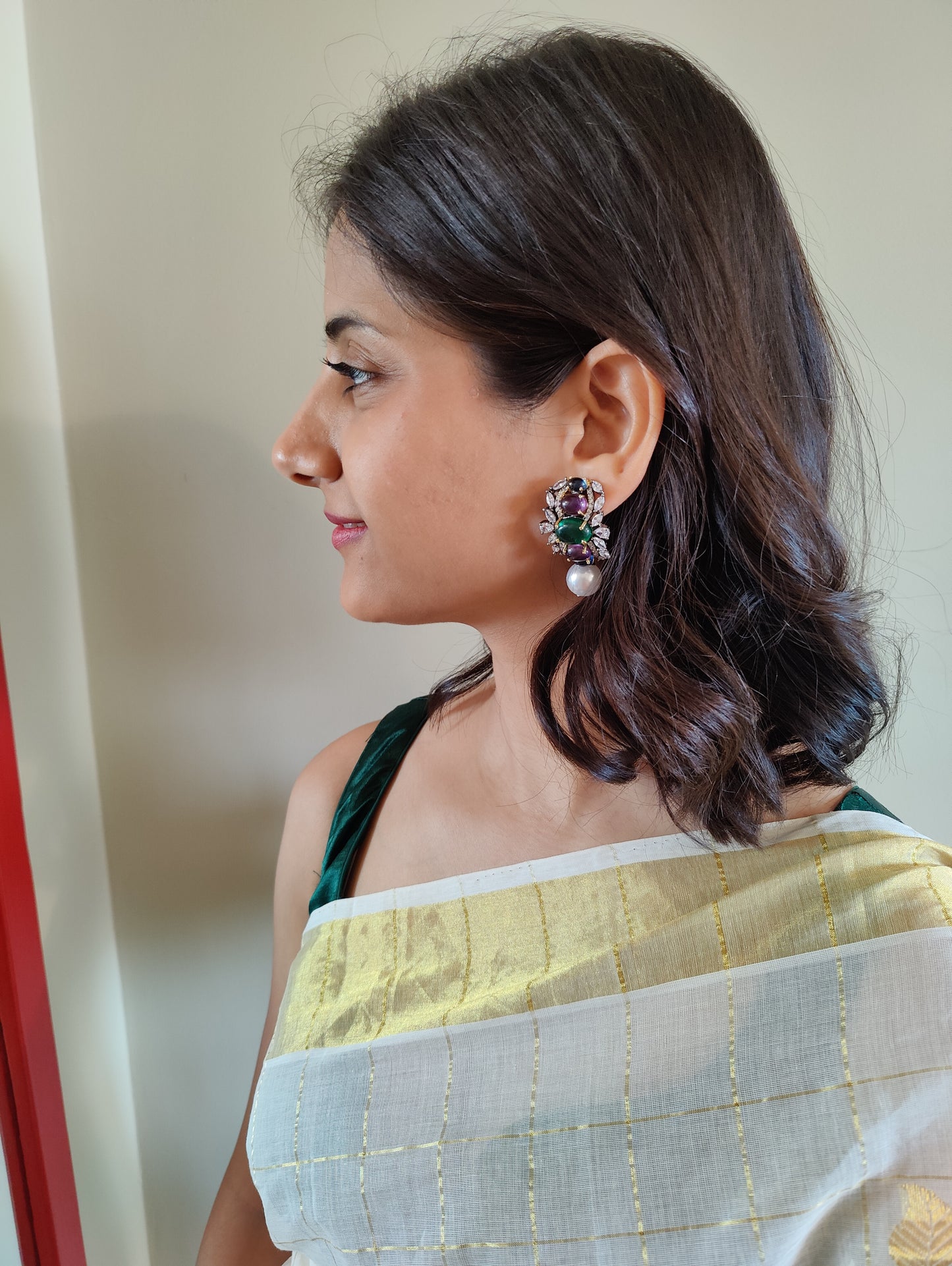 Meher earrings with stones and pearl