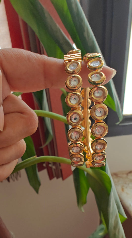 Karas with round kundan work