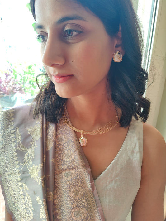 Juily set with wires and baraque pearl