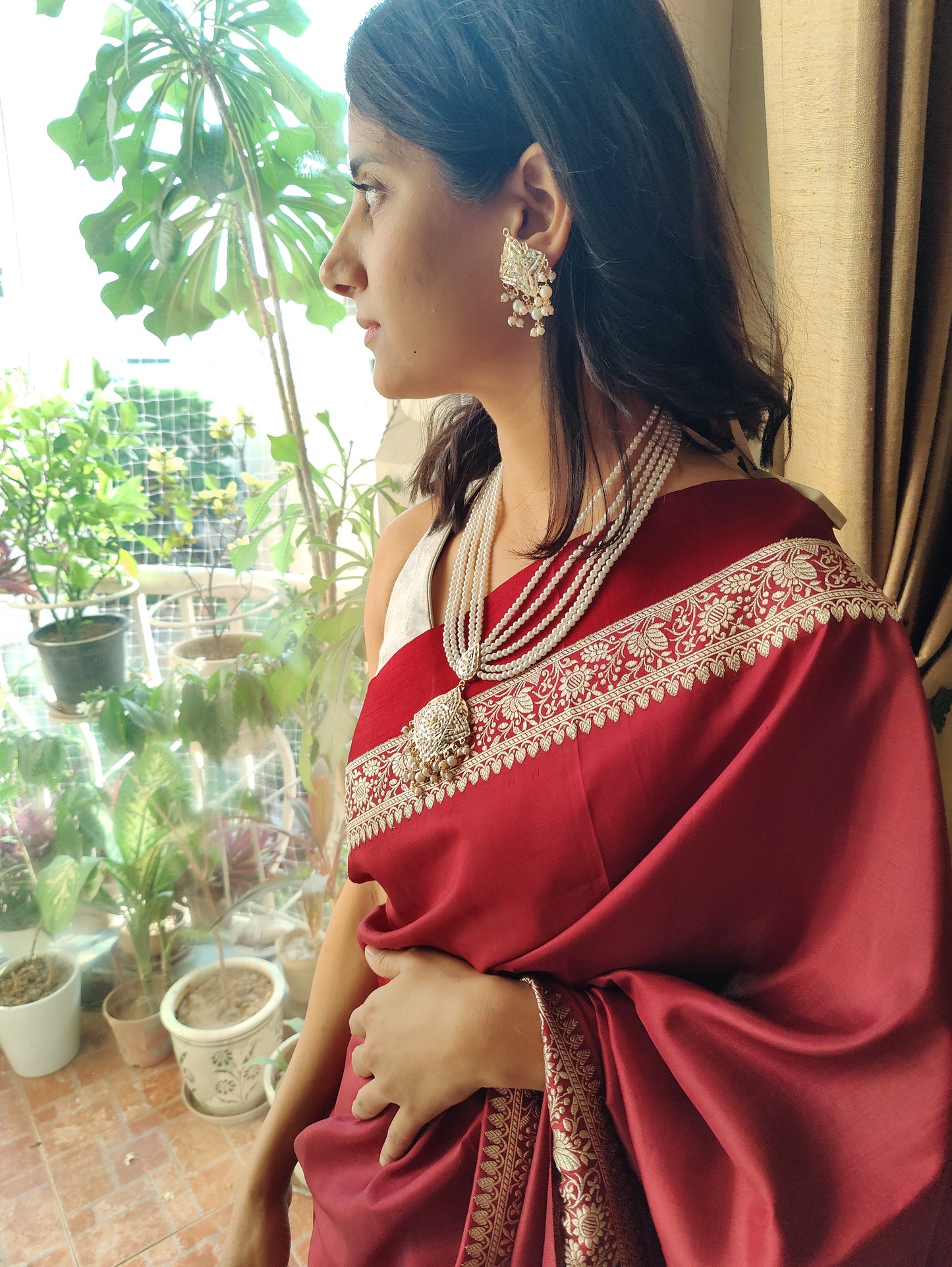 Jyotika choker set with pearls strings