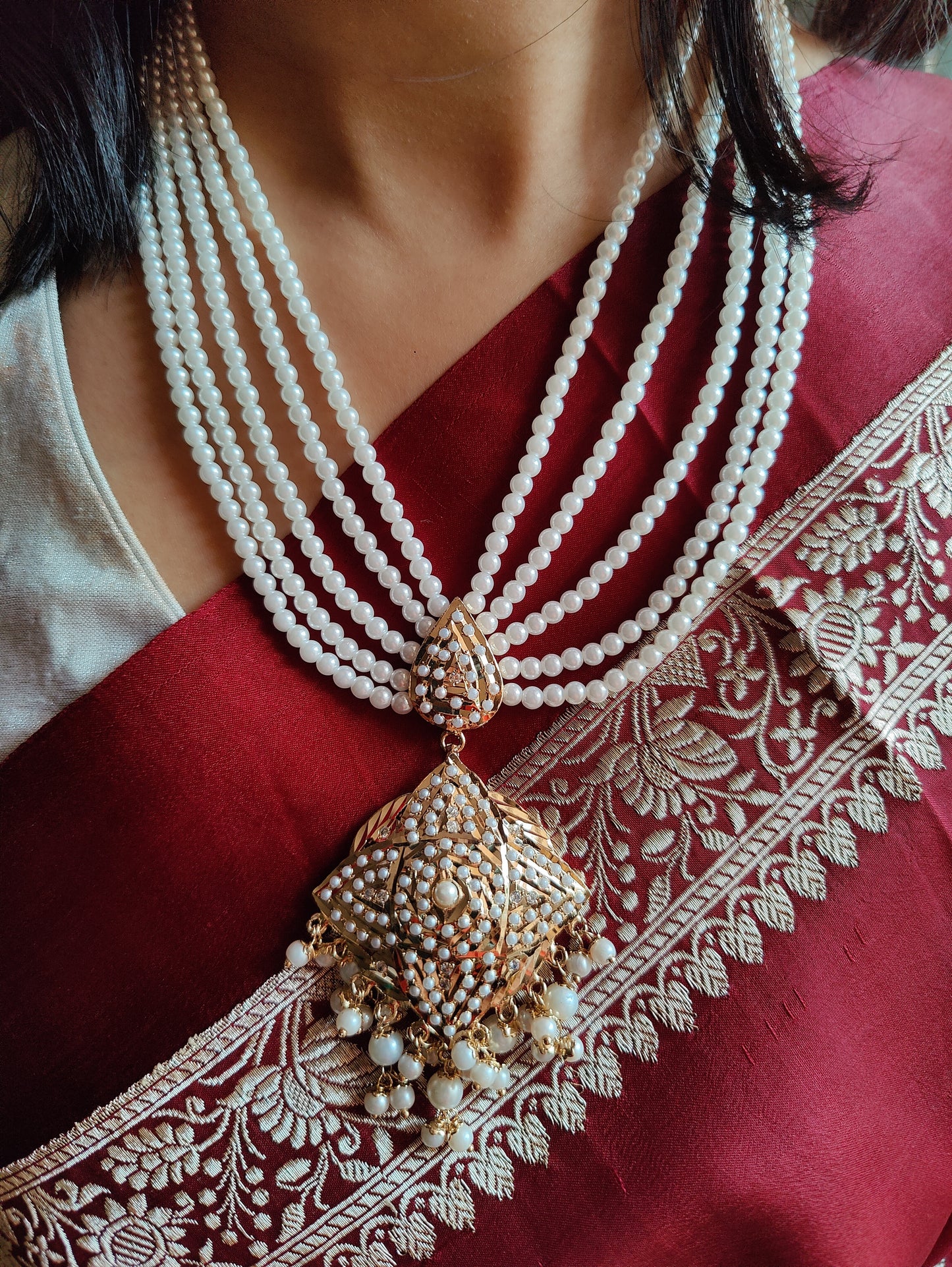Jyotika choker set with pearls strings