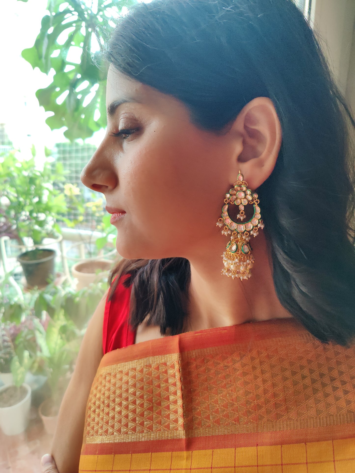 Saniya jhumkis(earrings)on chand bali's