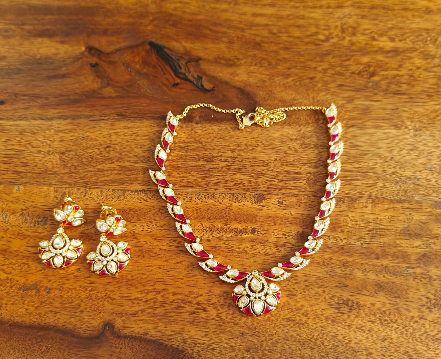 Ruchika set with moissanite and kemp stones