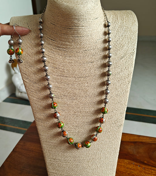Painted beads set
