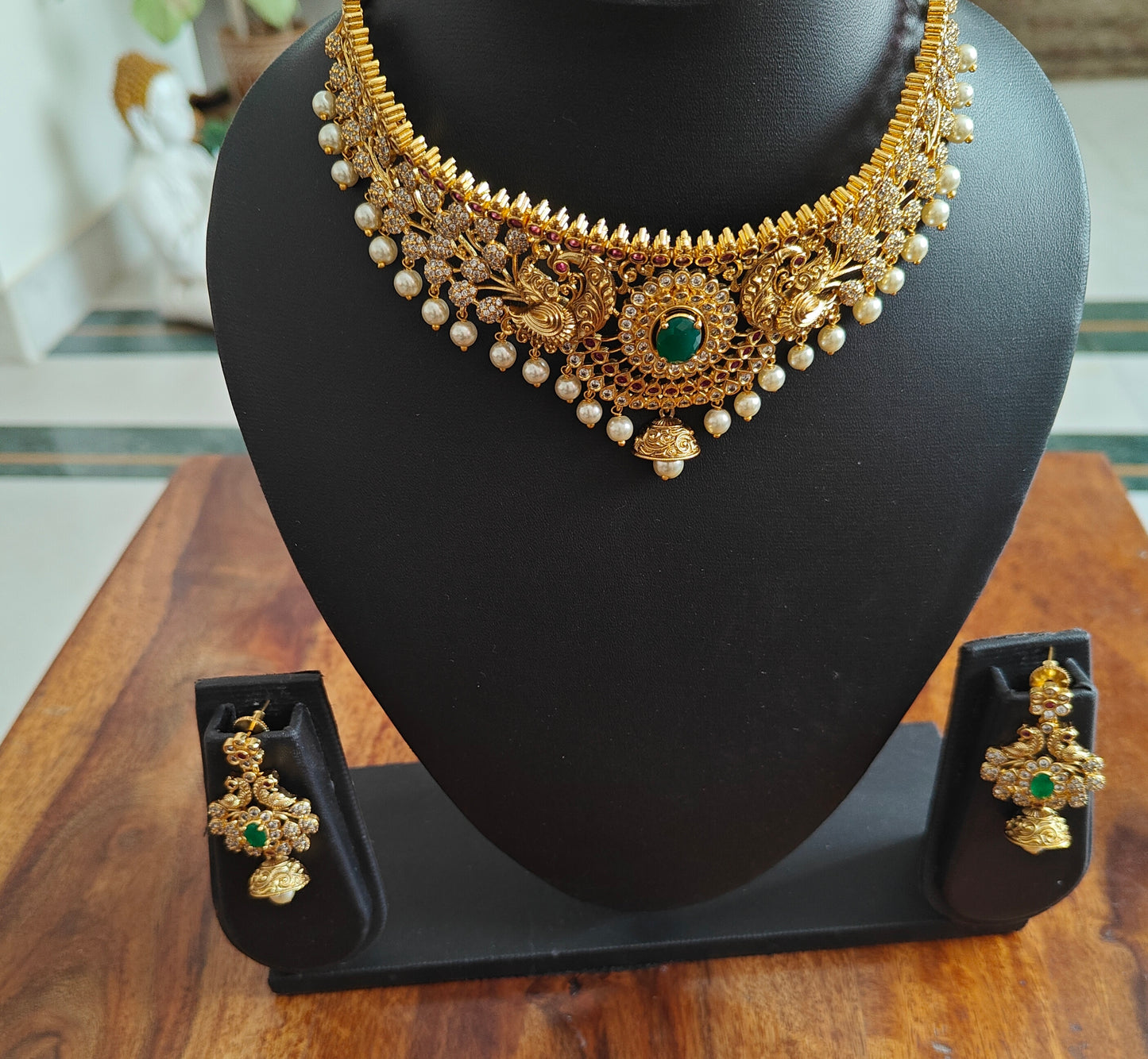 Talikha set with peacocks and stones