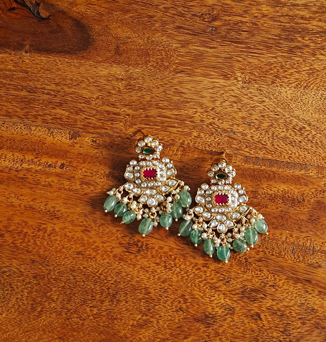 Elisha set with stone strands with moissanite and kemp stones
