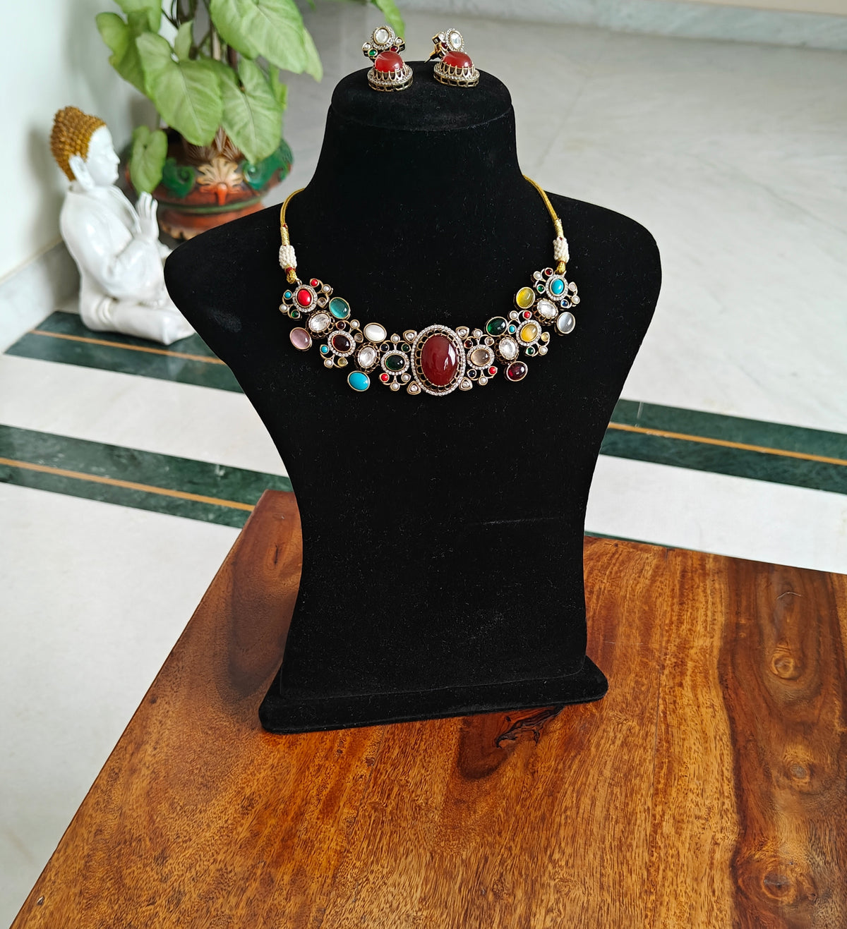 Tanika stone set with multicolour stones